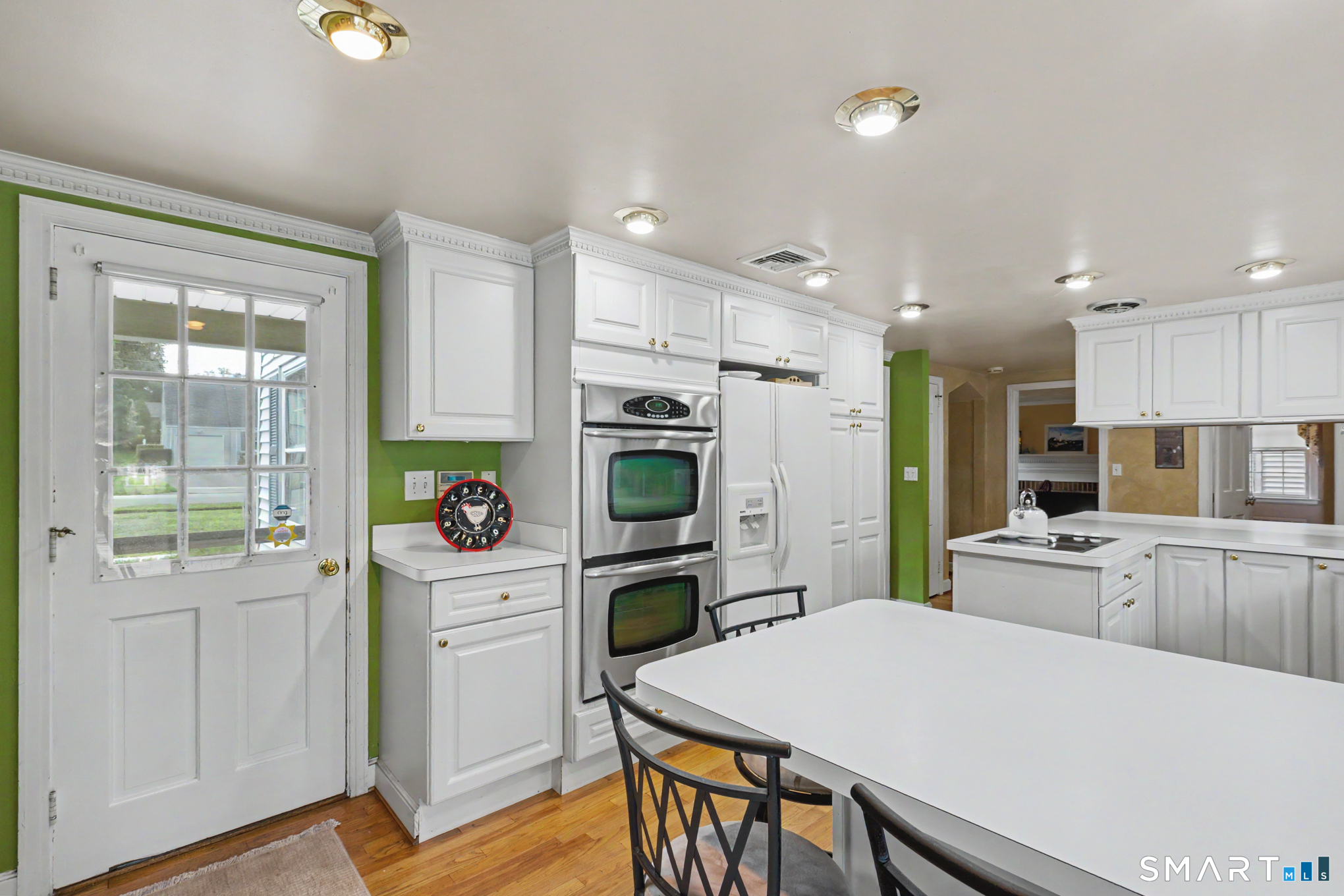 72 Centerwood Road Property Photo 4