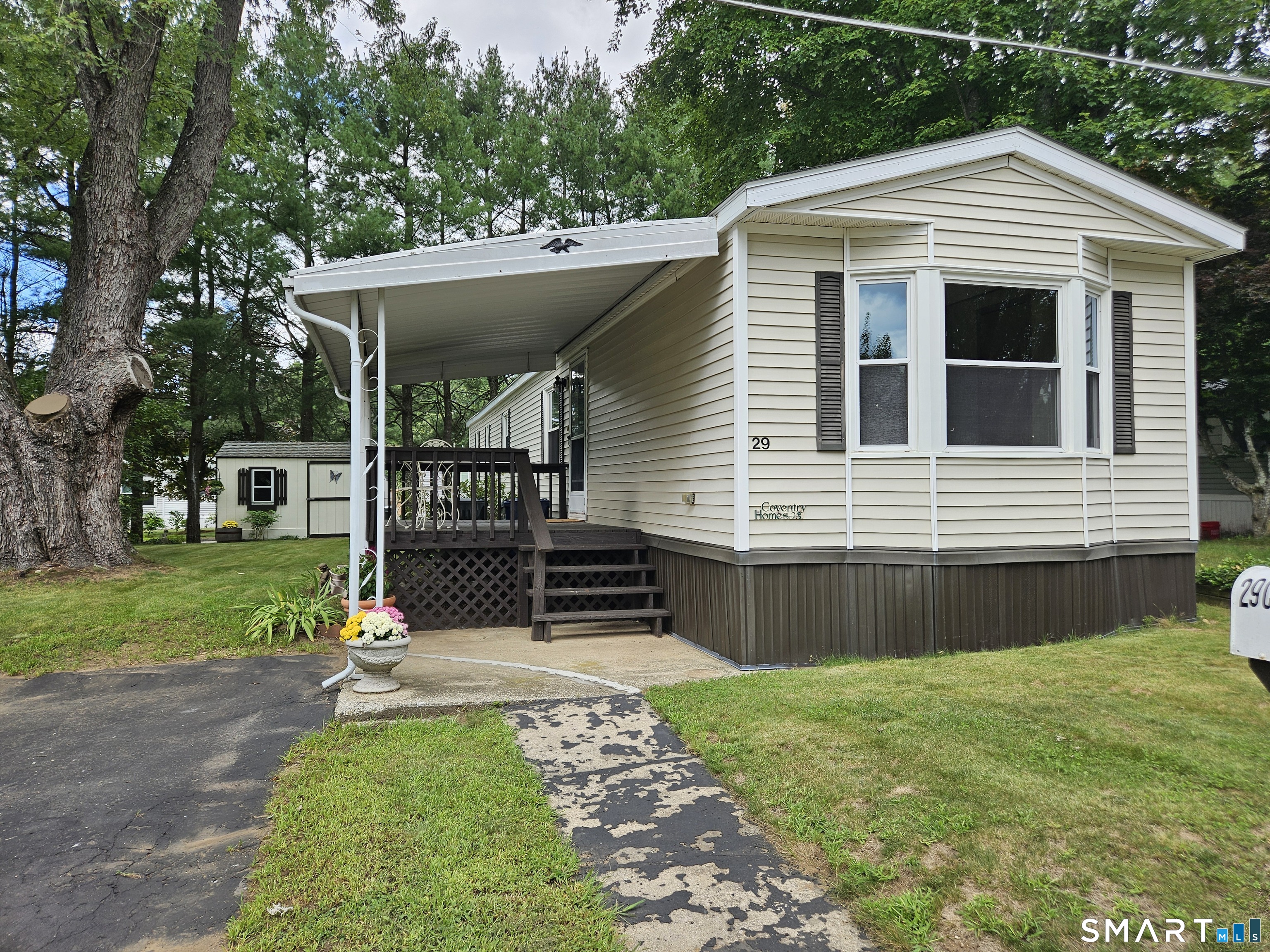 29 James Drive Property Photo 1