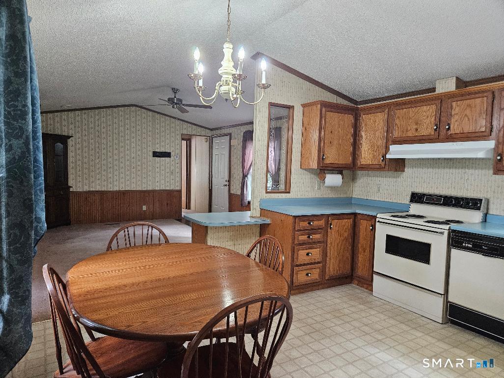 29 James Drive Property Photo 5