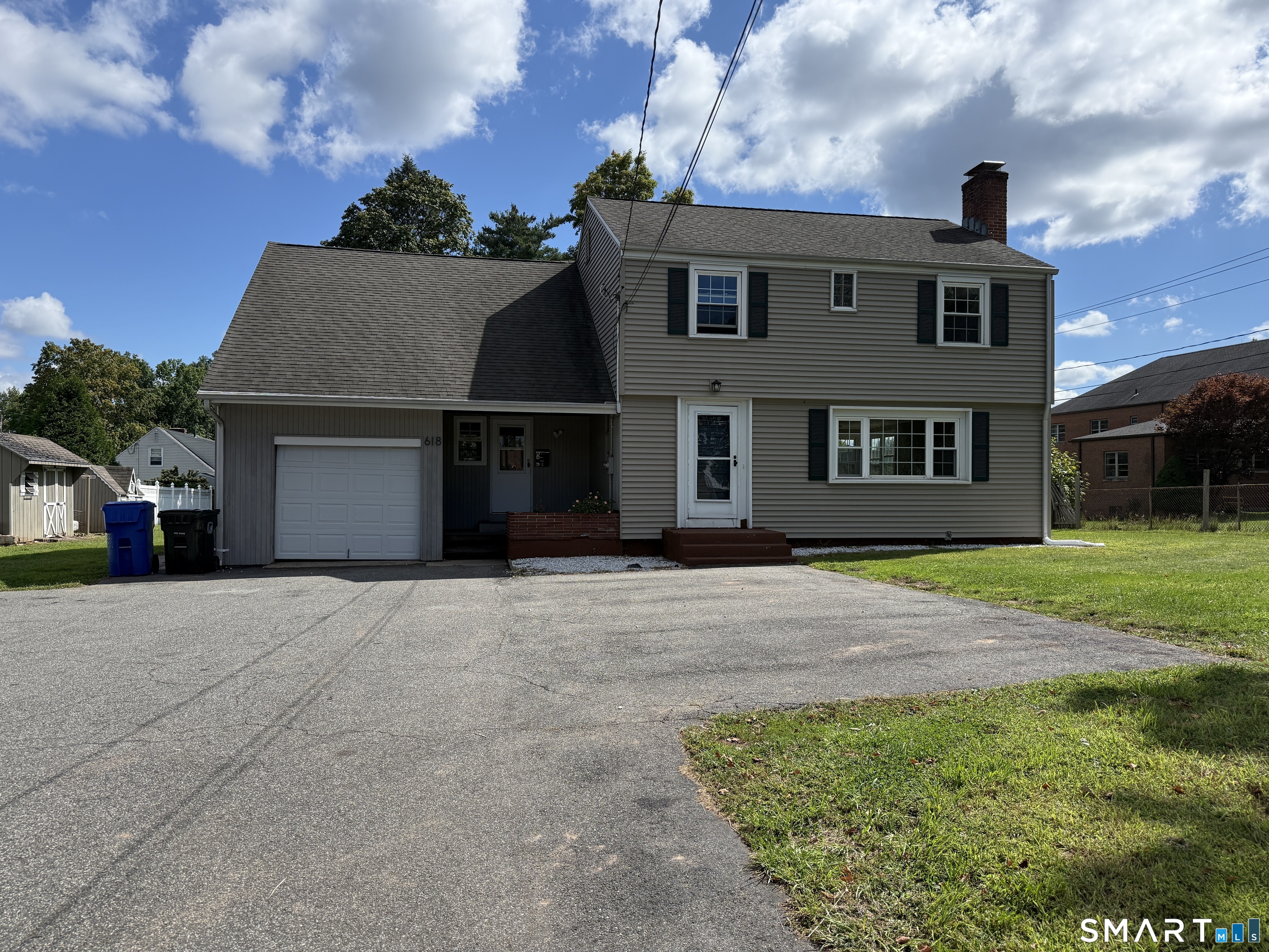 618 Willard Avenue Property Photo 1