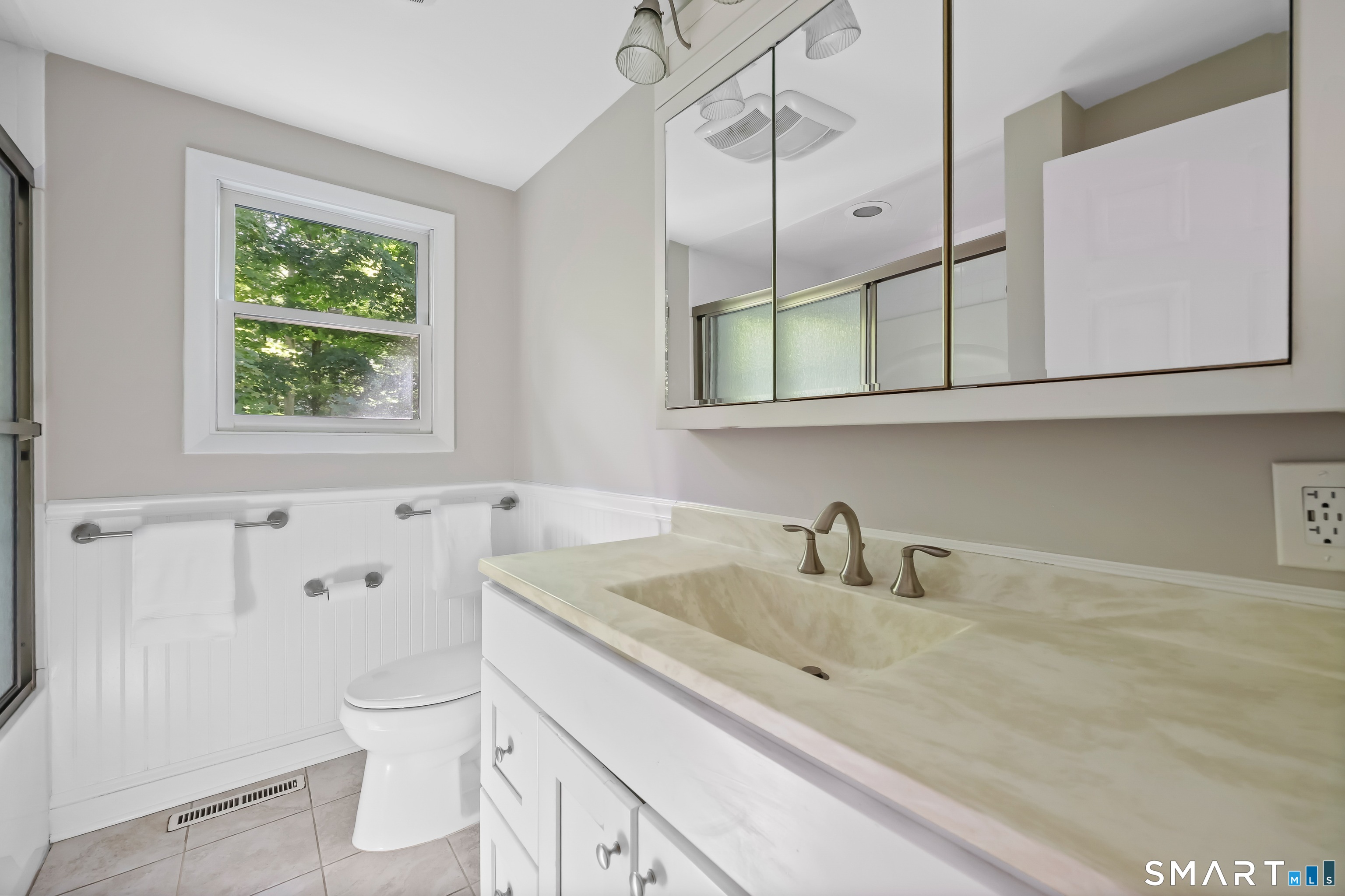 61 Rolling Green Road Property Photo 17