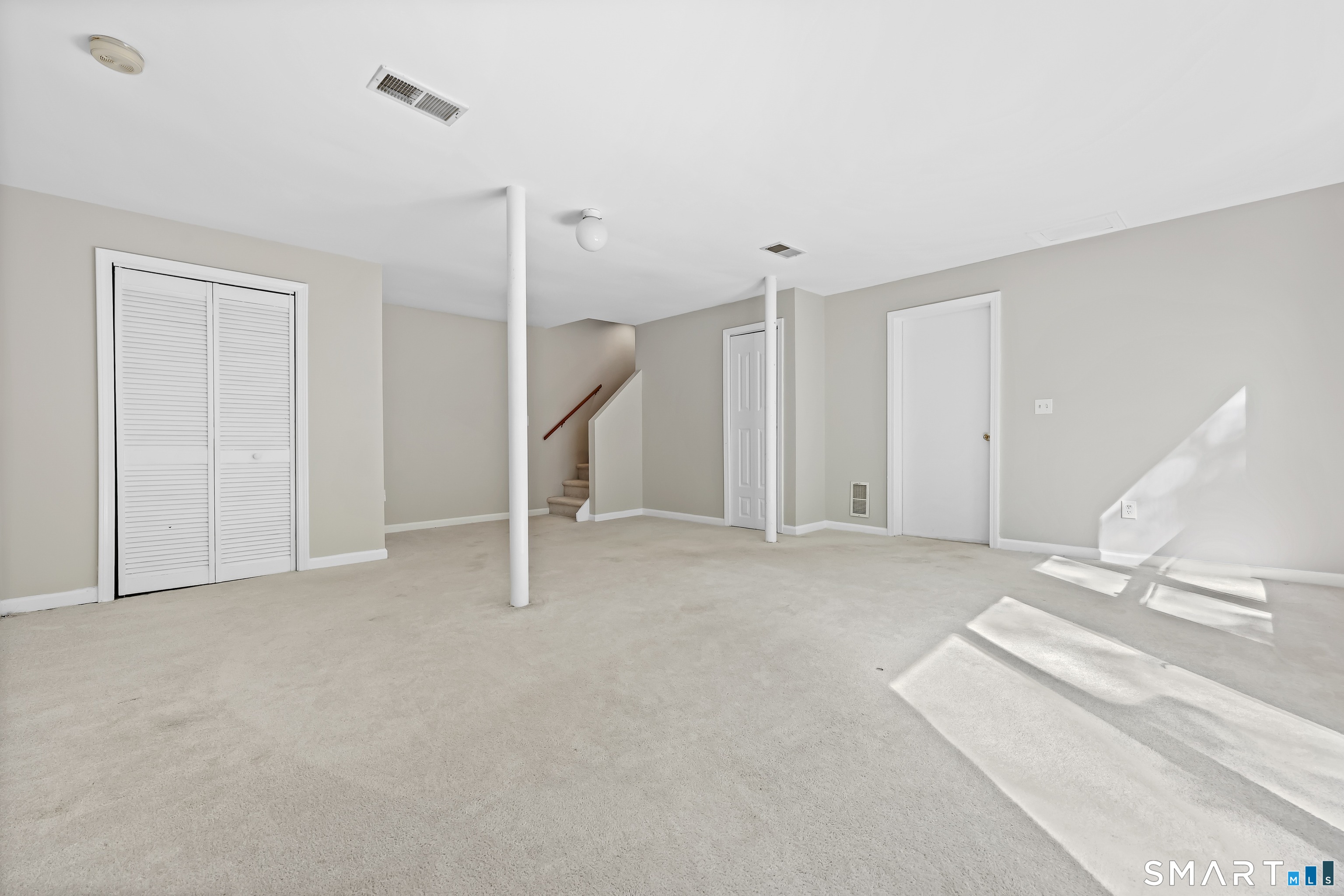 61 Rolling Green Road Property Photo 19