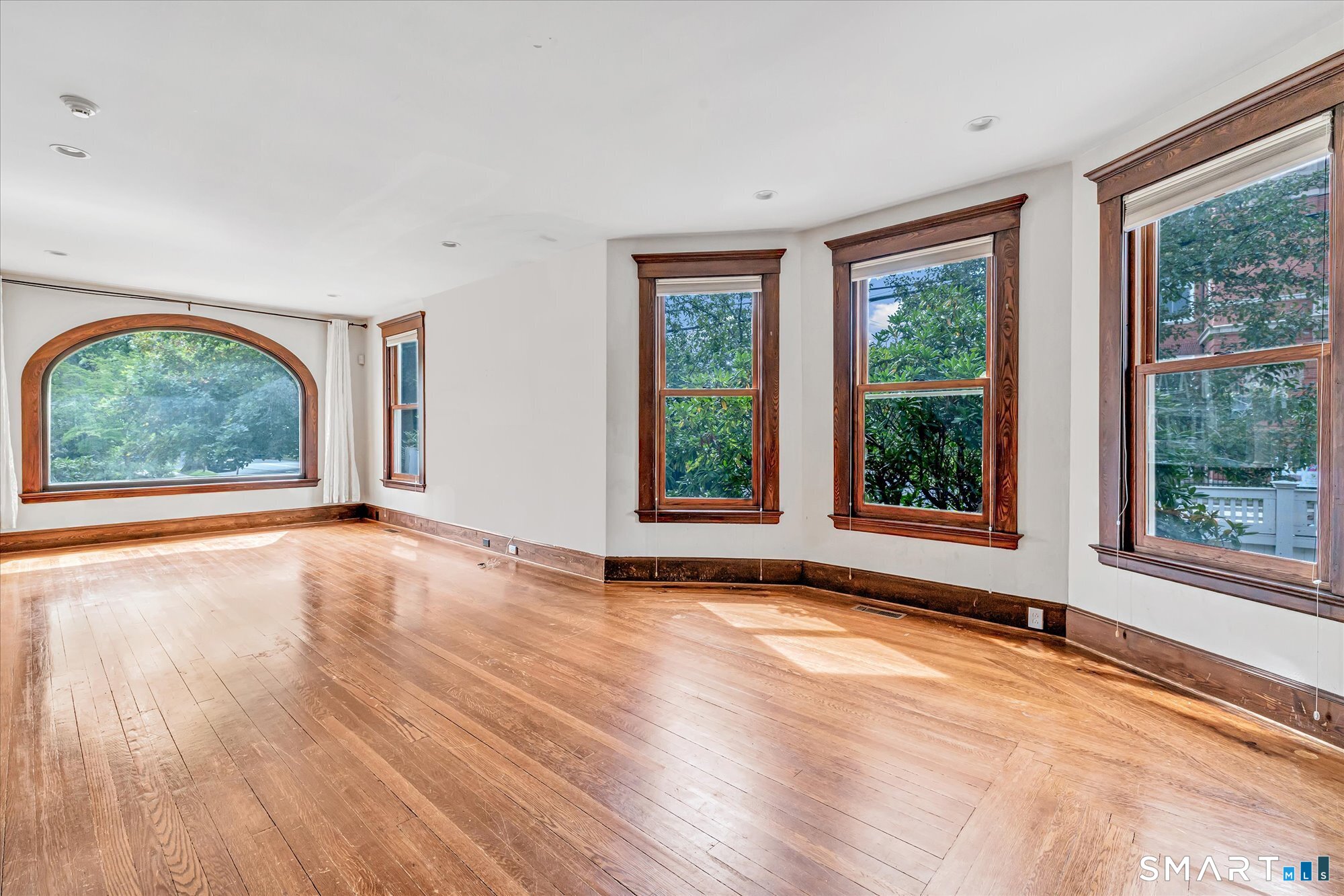 172 Livingston Street Property Photo 11