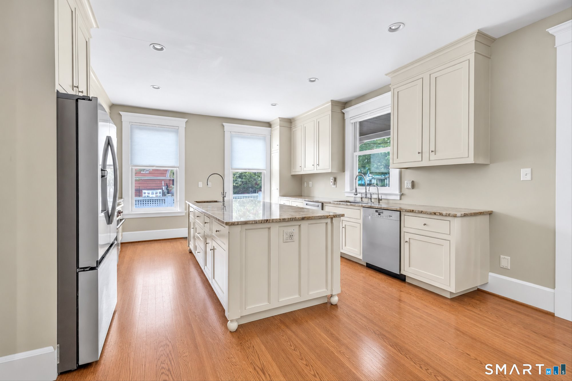 172 Livingston Street Property Photo 15