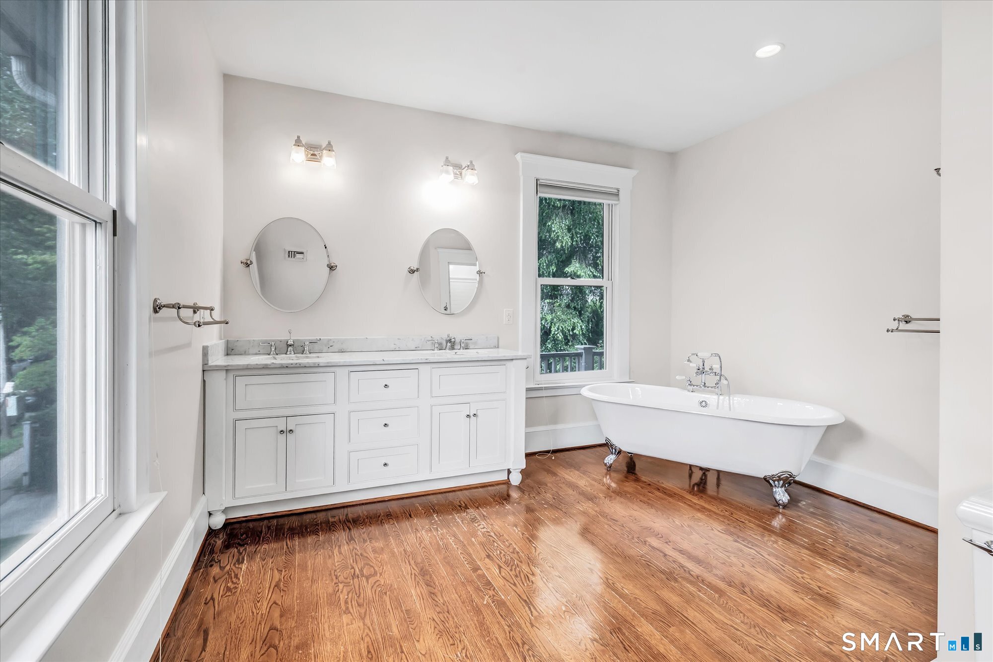 172 Livingston Street Property Photo 26