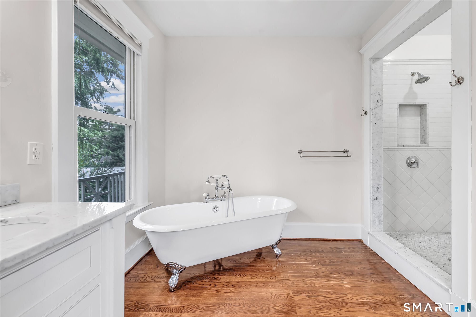 172 Livingston Street Property Photo 27