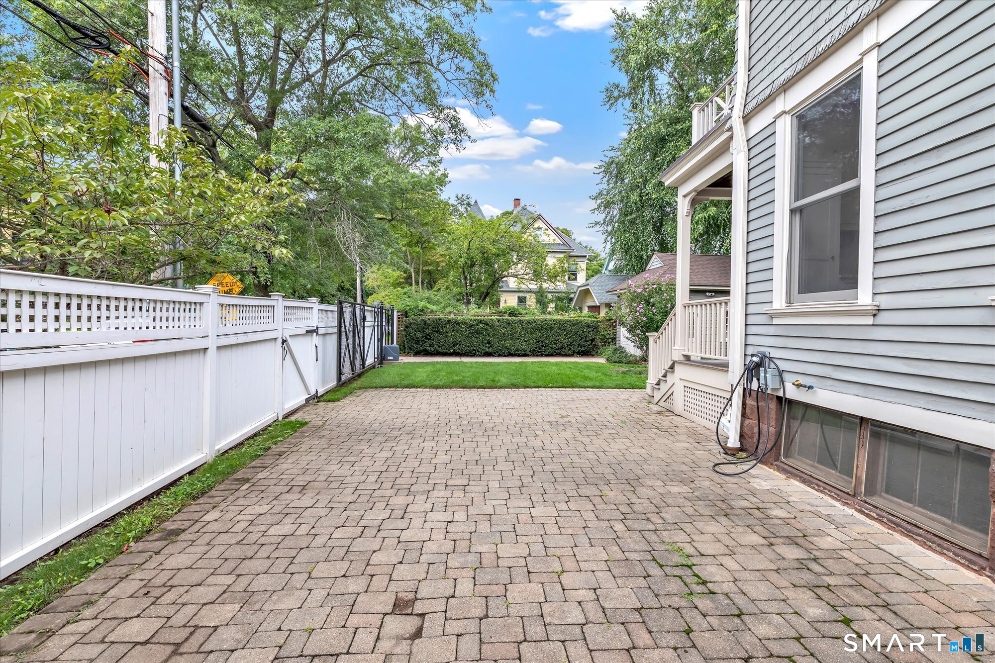172 Livingston Street Property Photo 36