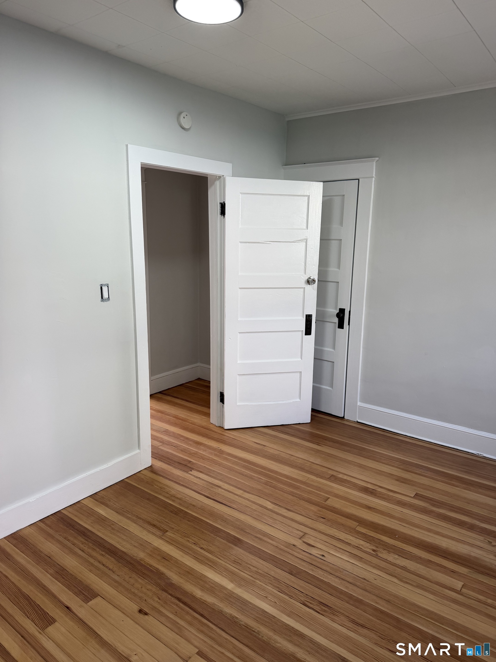 34 Beatty 2nd Floor Street Property Photo 5