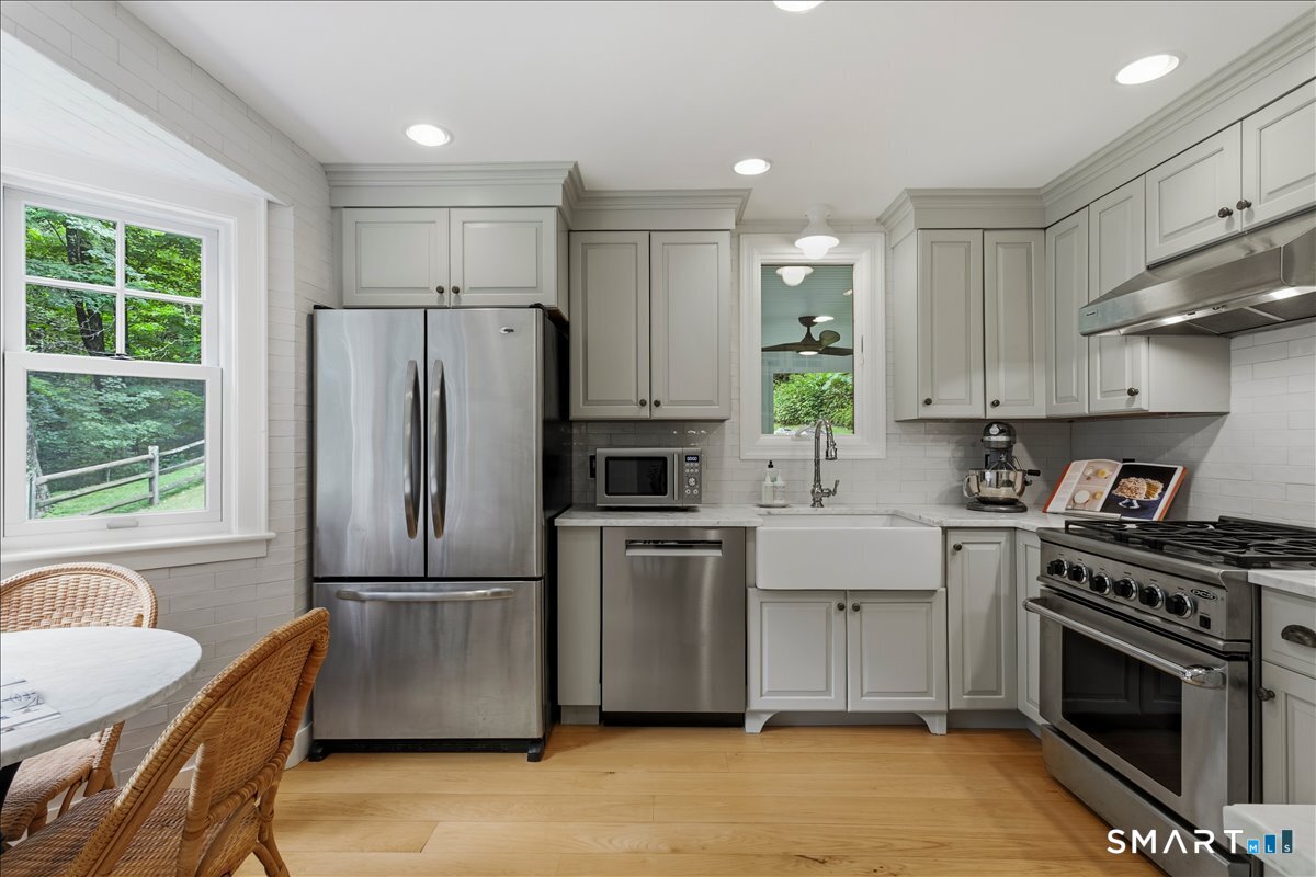23 Cook Street Property Photo 9