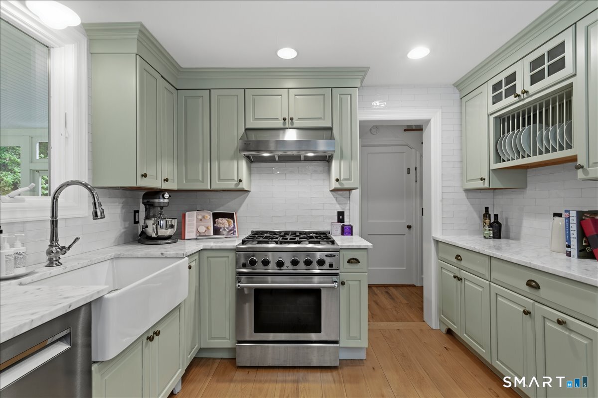 23 Cook Street Property Photo 10