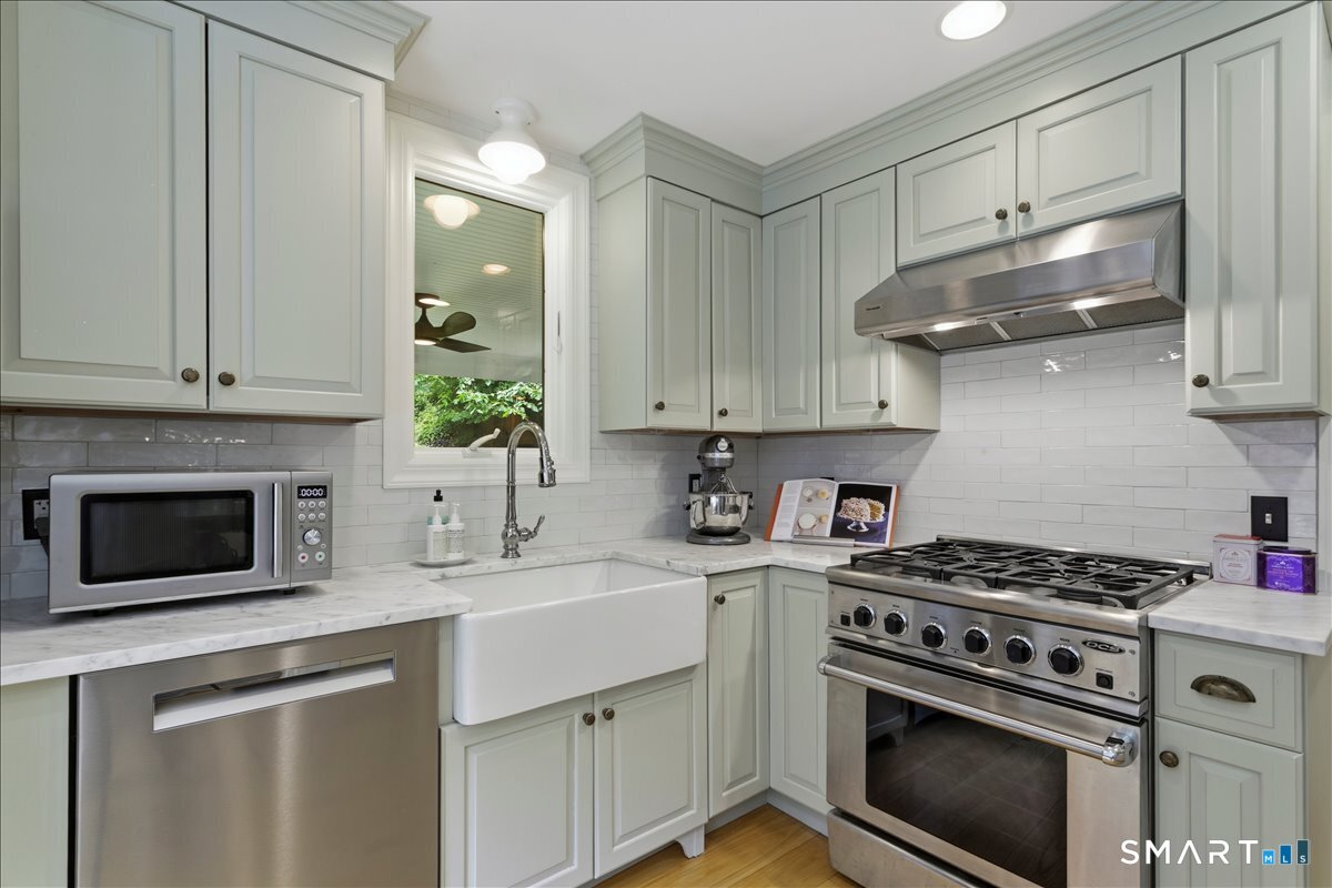 23 Cook Street Property Photo 11