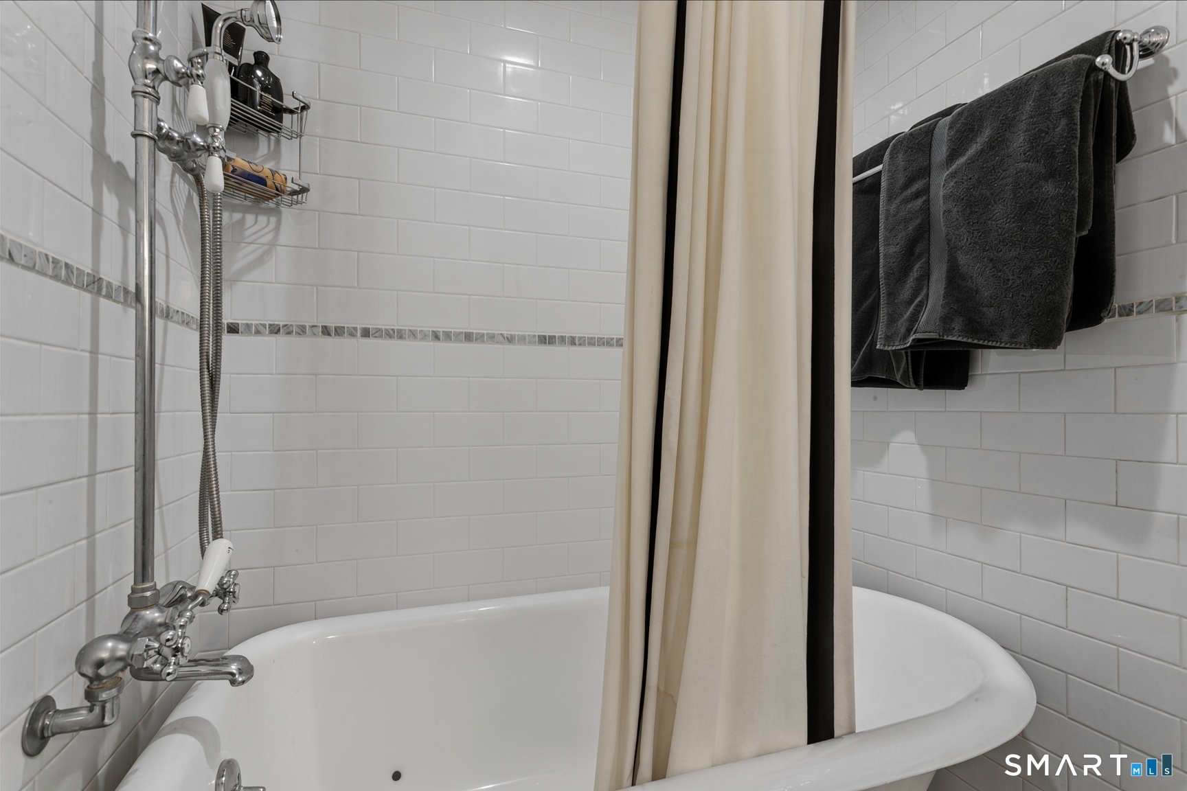 23 Cook Street Property Photo 25