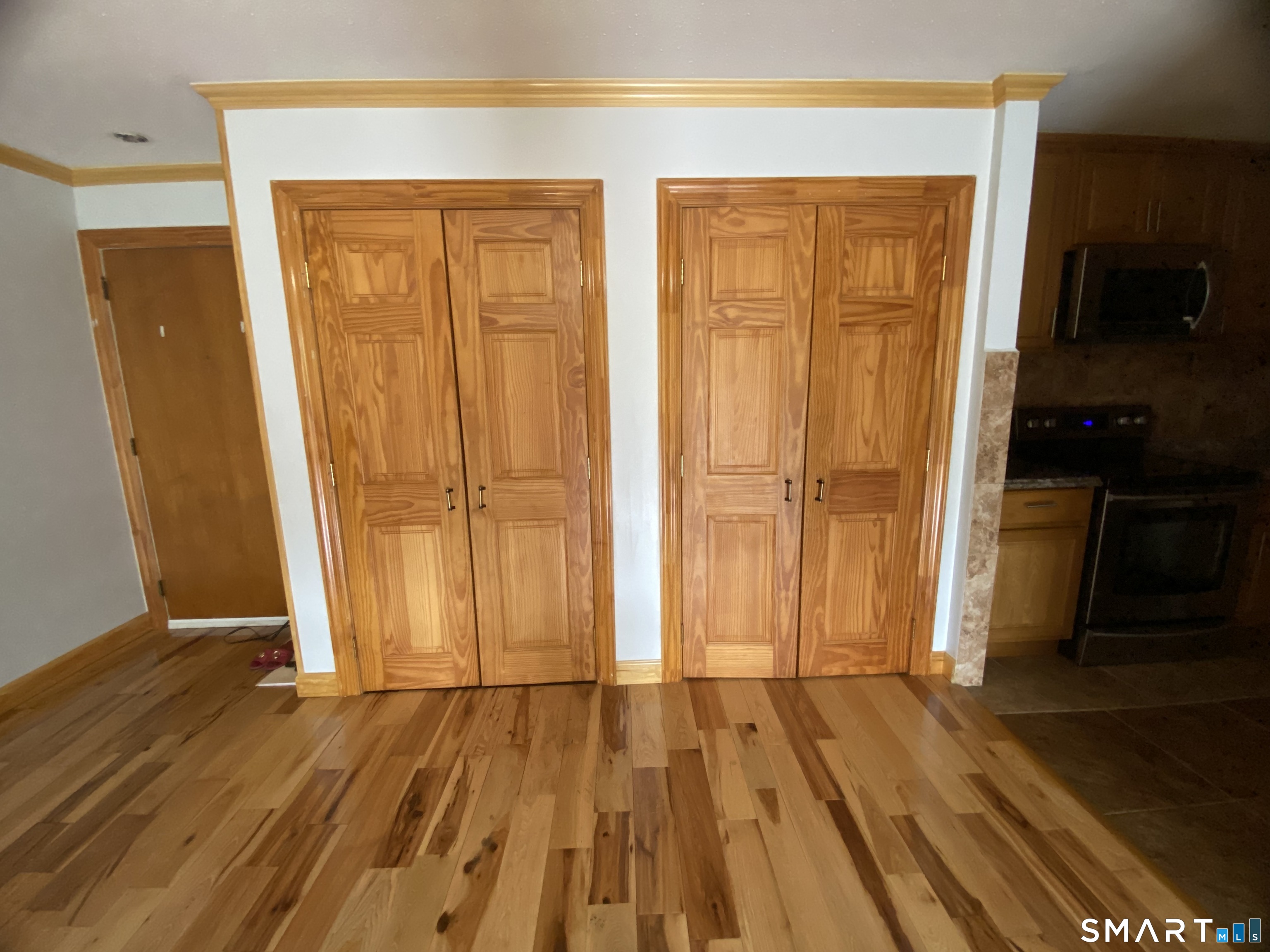 1216 Cromwell Hills 1216 Drive Property Photo 4