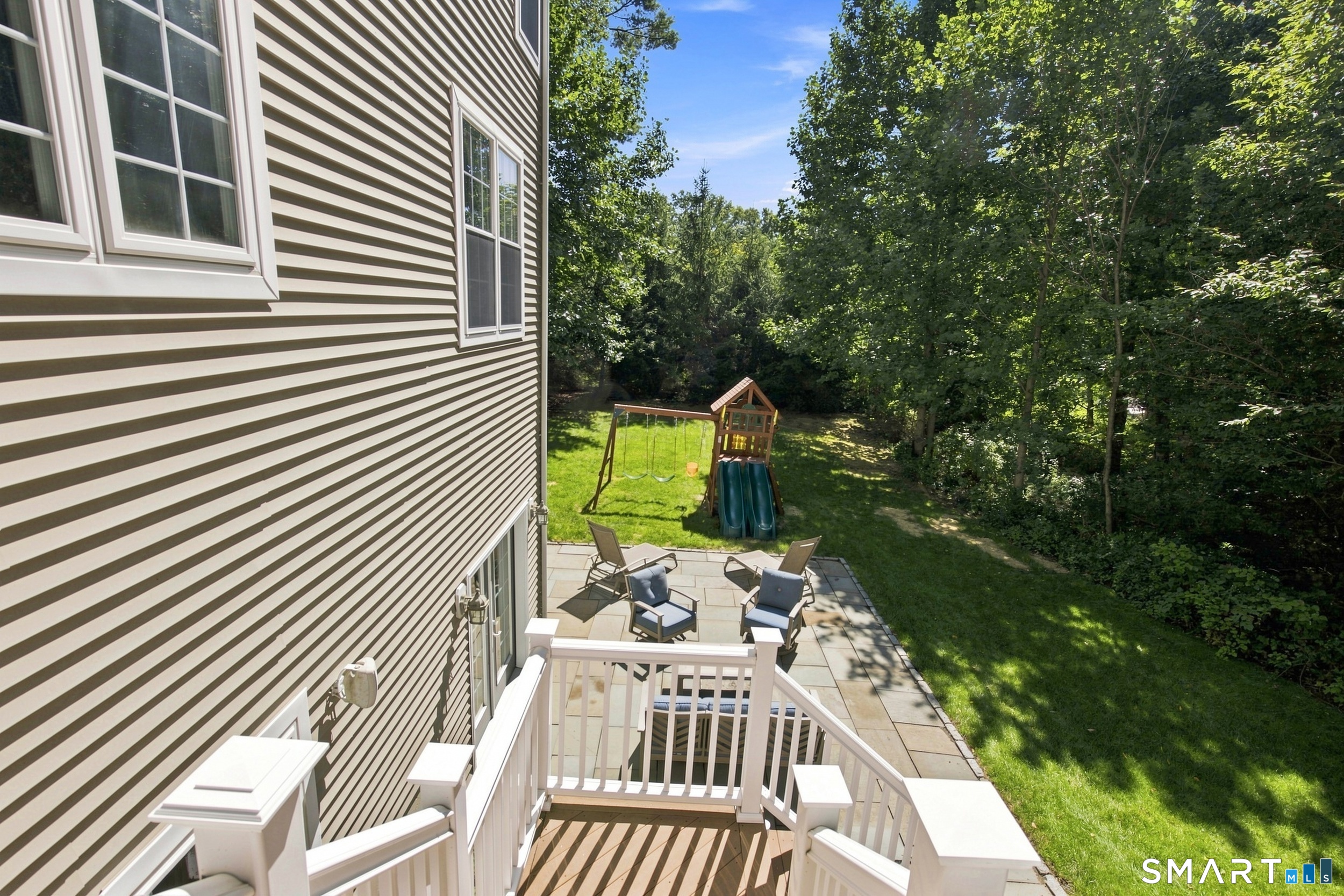 99 Maler Avenue Property Photo 37