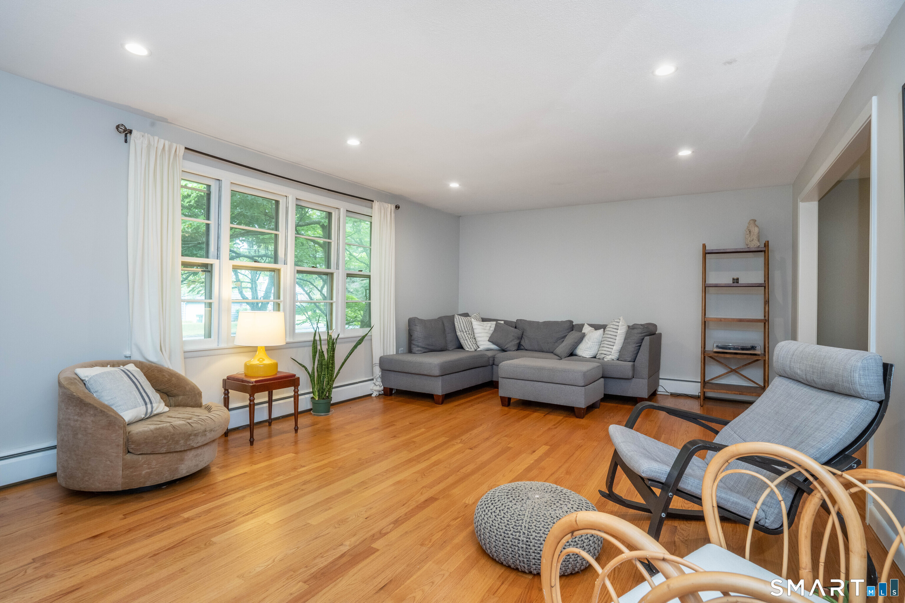 9 Maple Edge Drive Property Photo 2