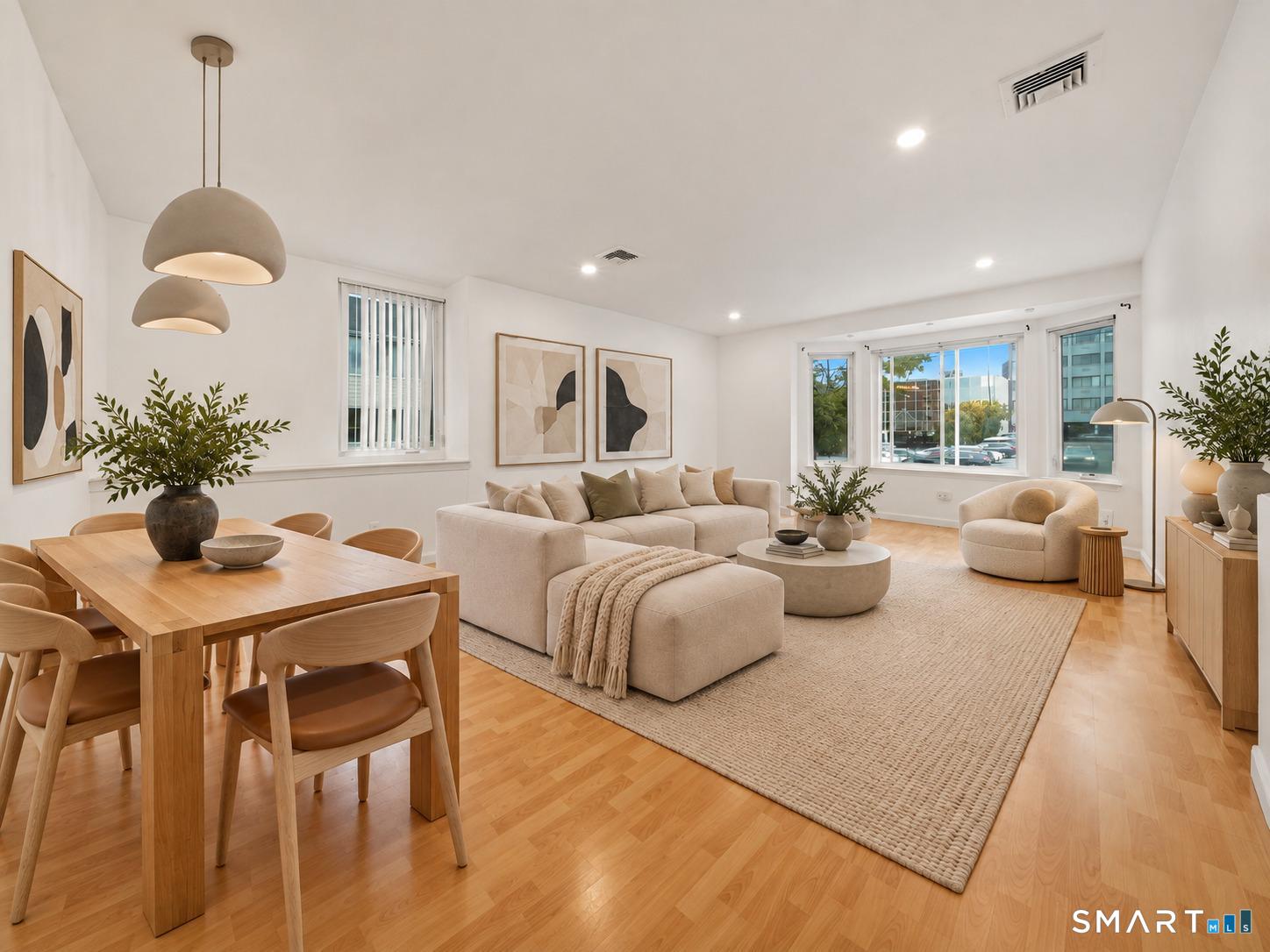 1611 Washington 35 Boulevard Property Photo 1