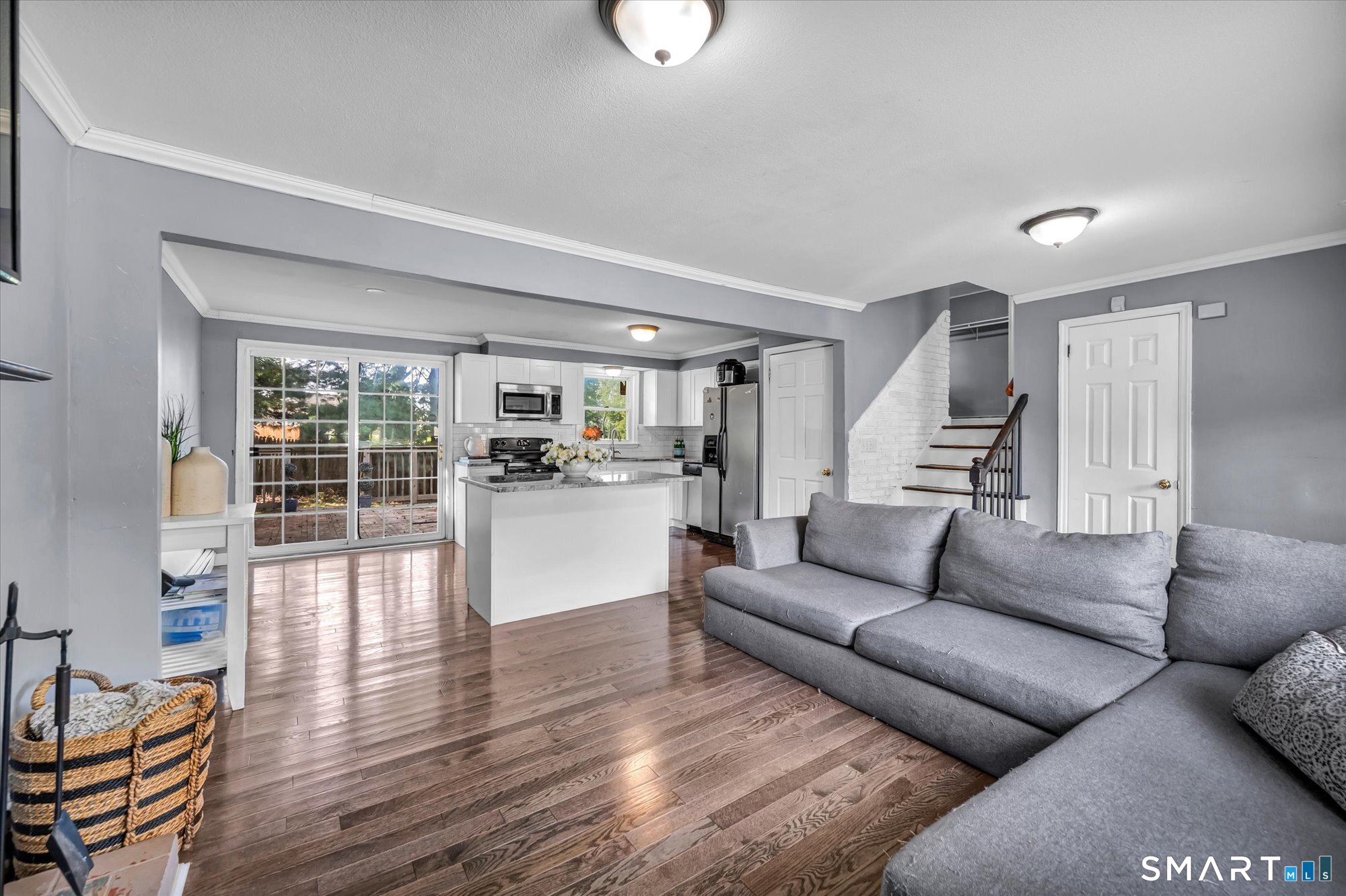 152 Bay Avenue Property Photo 6
