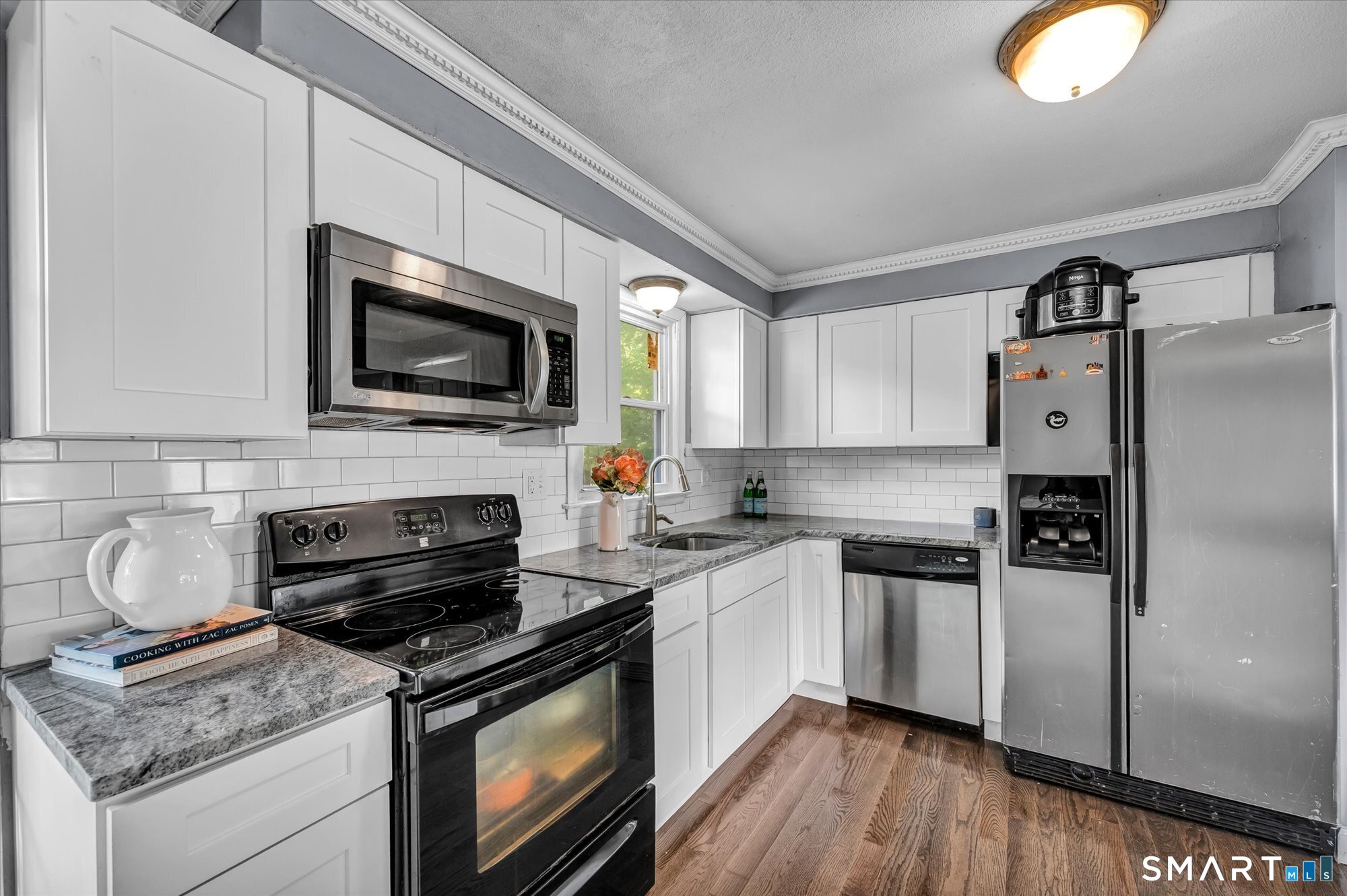 152 Bay Avenue Property Photo 11