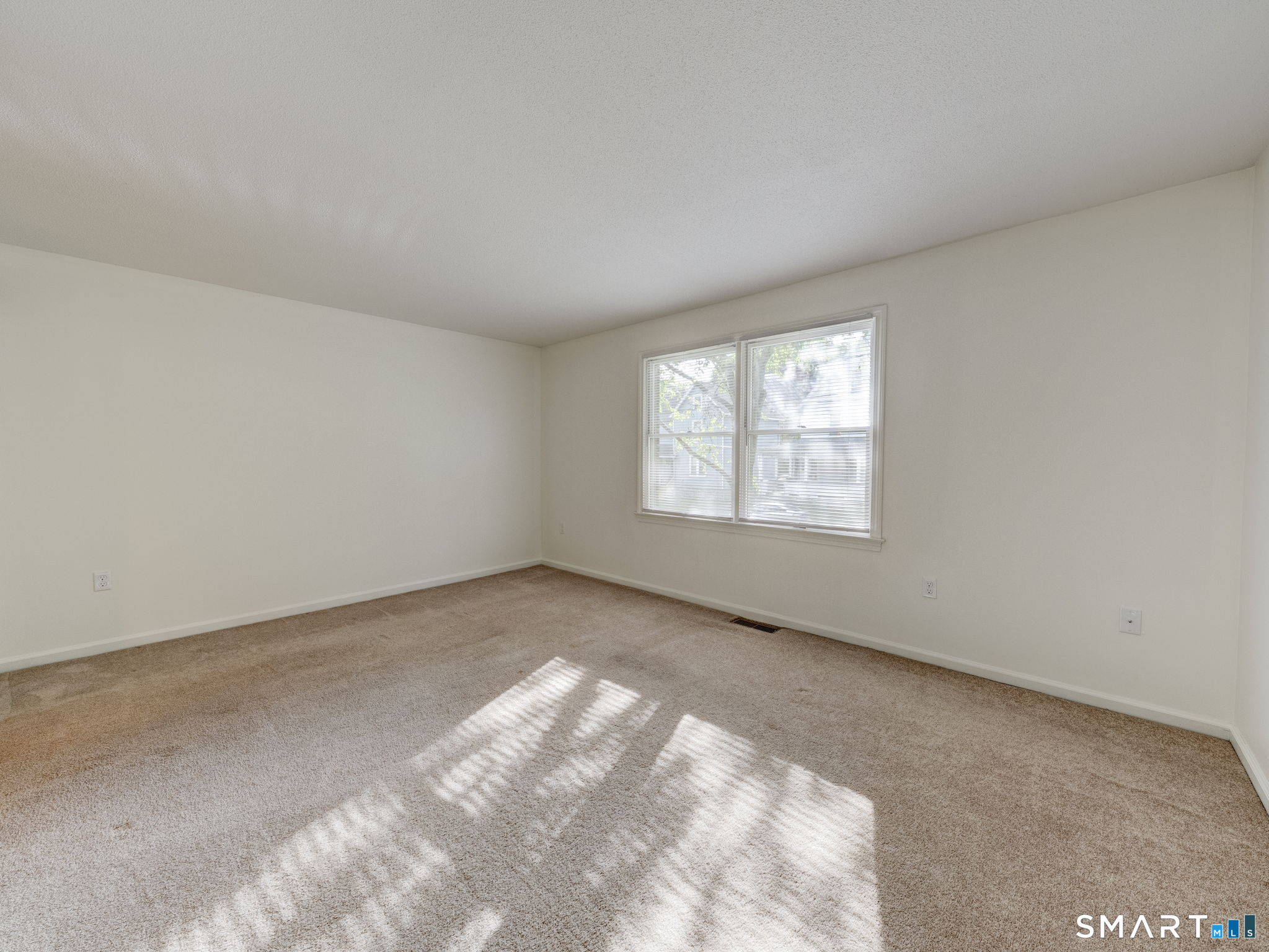 54 Oak 13 Street Property Photo 12