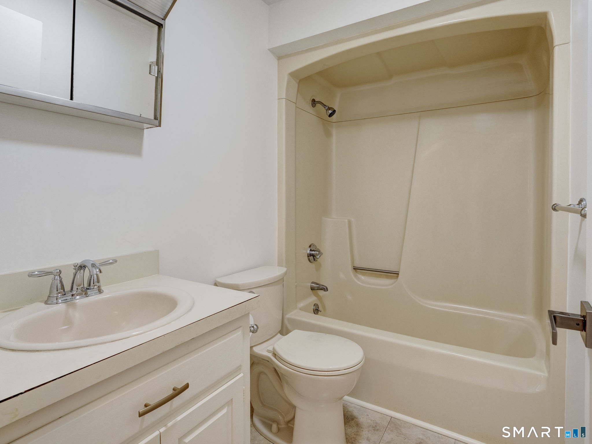 54 Oak 13 Street Property Photo 19
