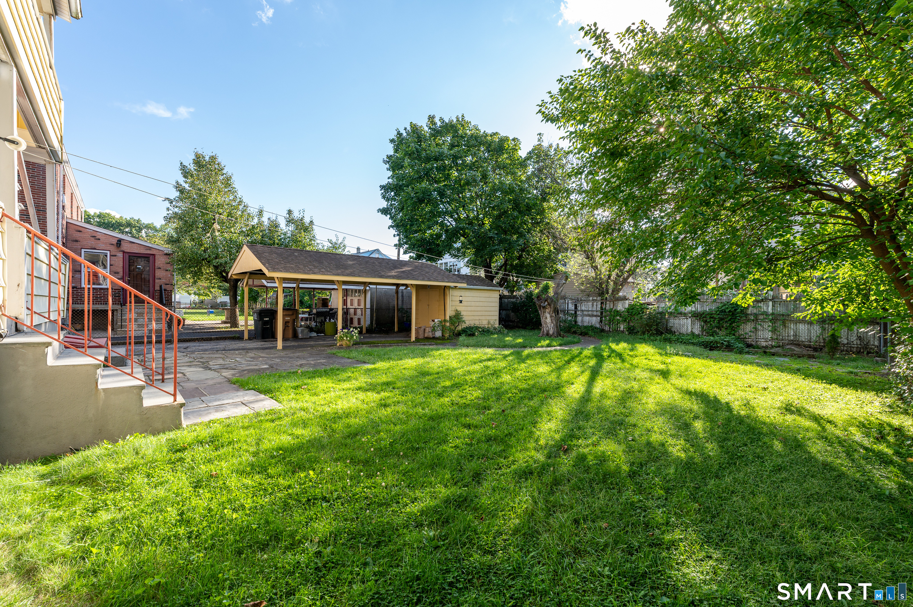 65 Roosevelt Avenue Property Photo 5