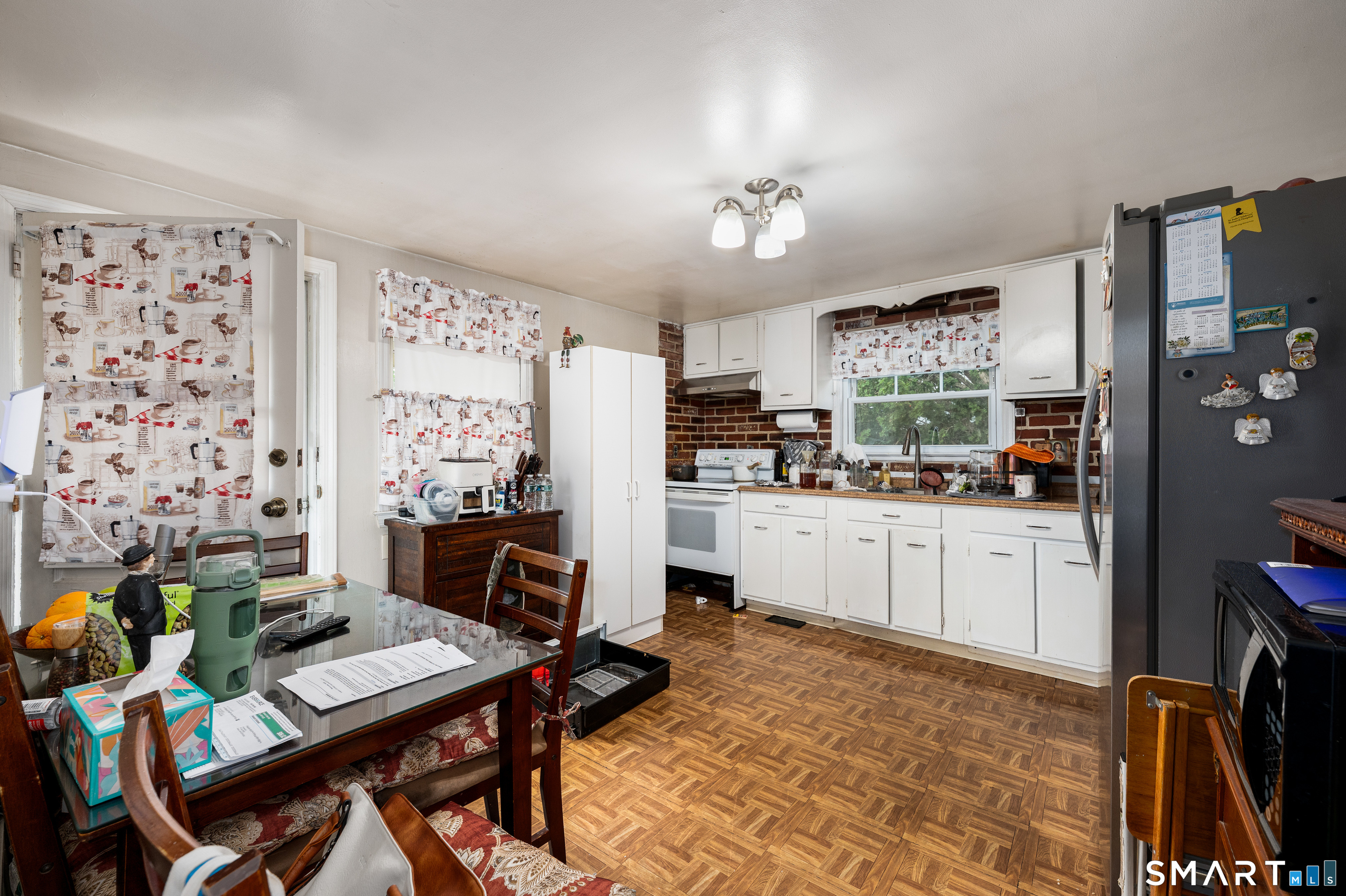 65 Roosevelt Avenue Property Photo 18