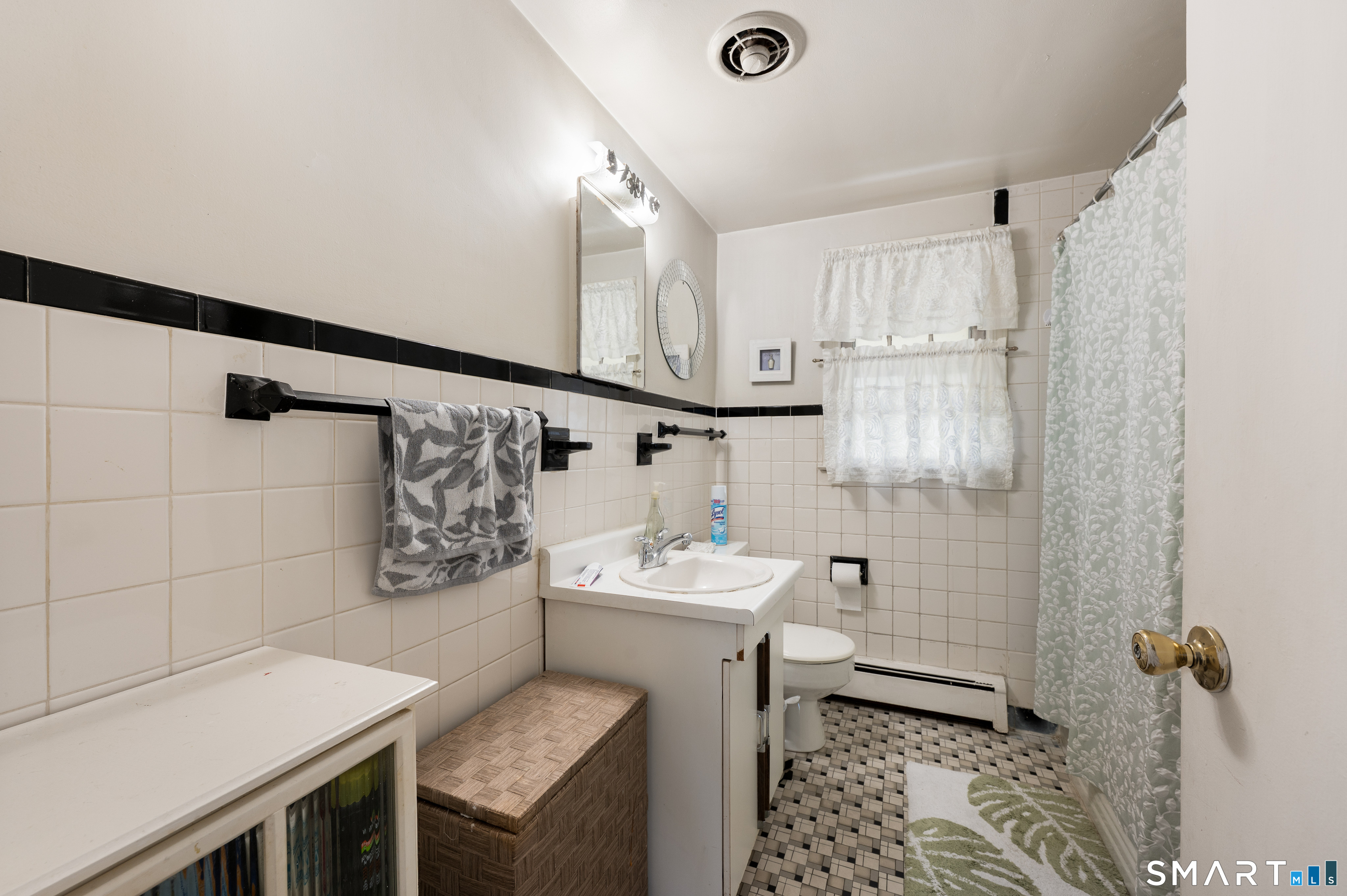 65 Roosevelt Avenue Property Photo 22