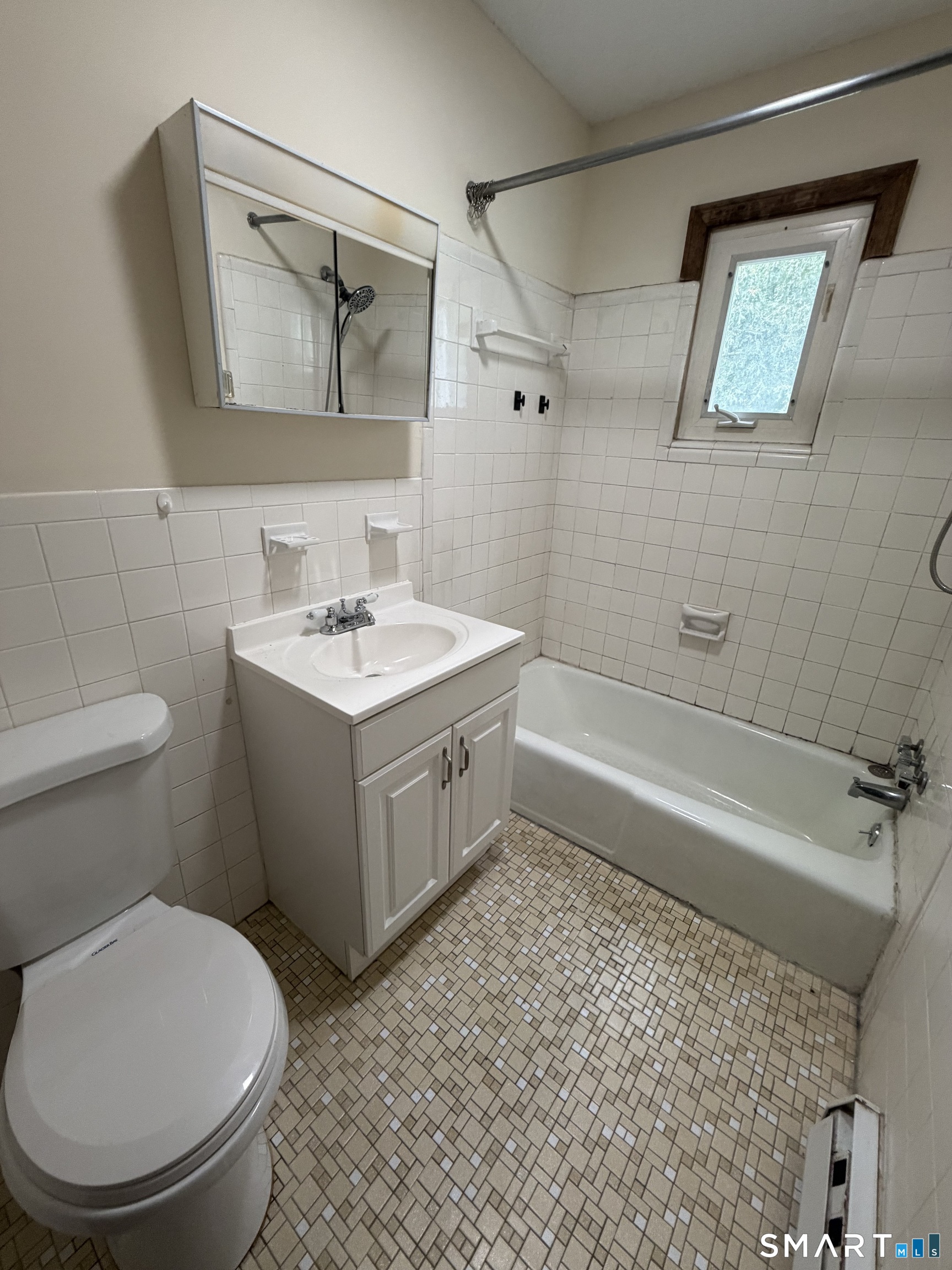 90 Burton 3 Street Property Photo 12