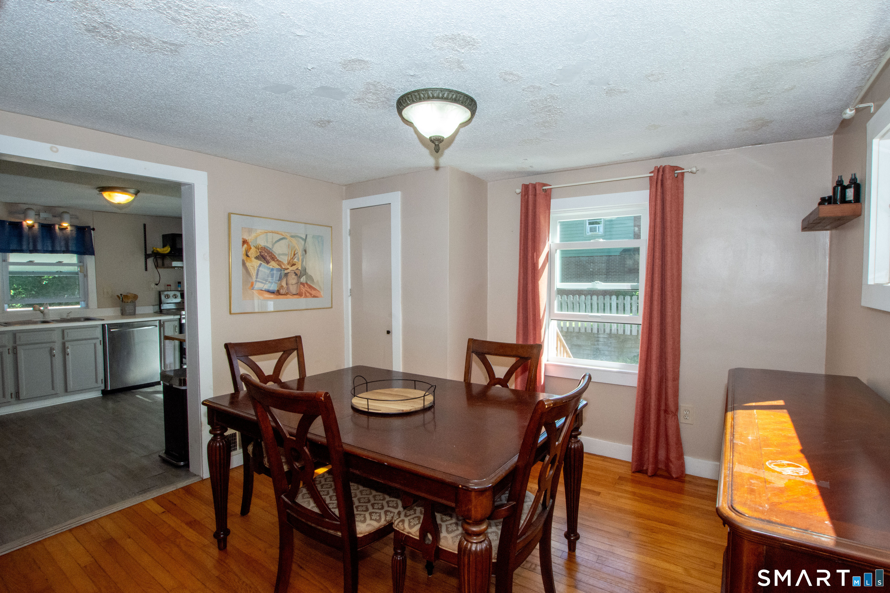 37 Lambert Drive Property Photo 9