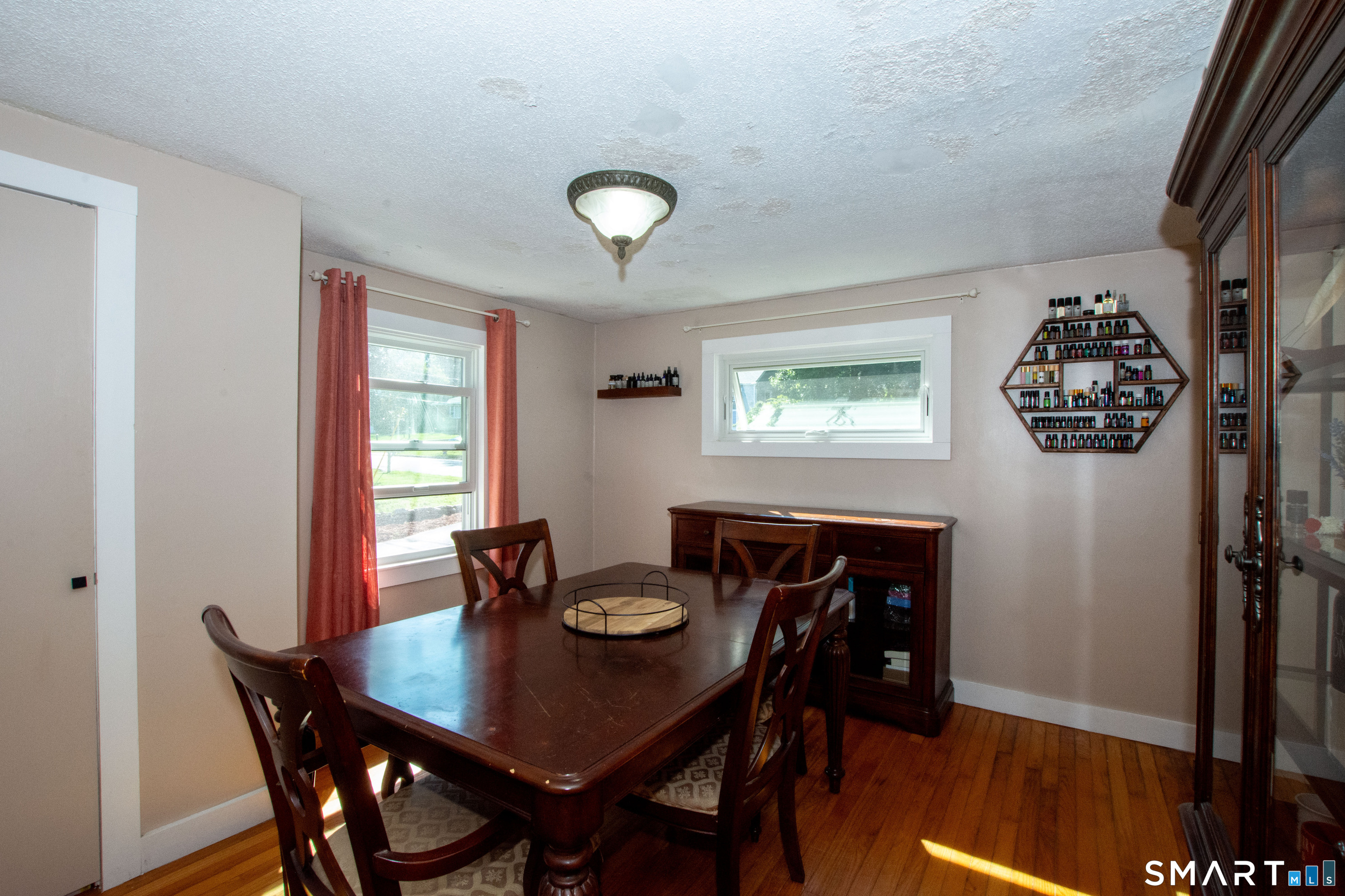 37 Lambert Drive Property Photo 10