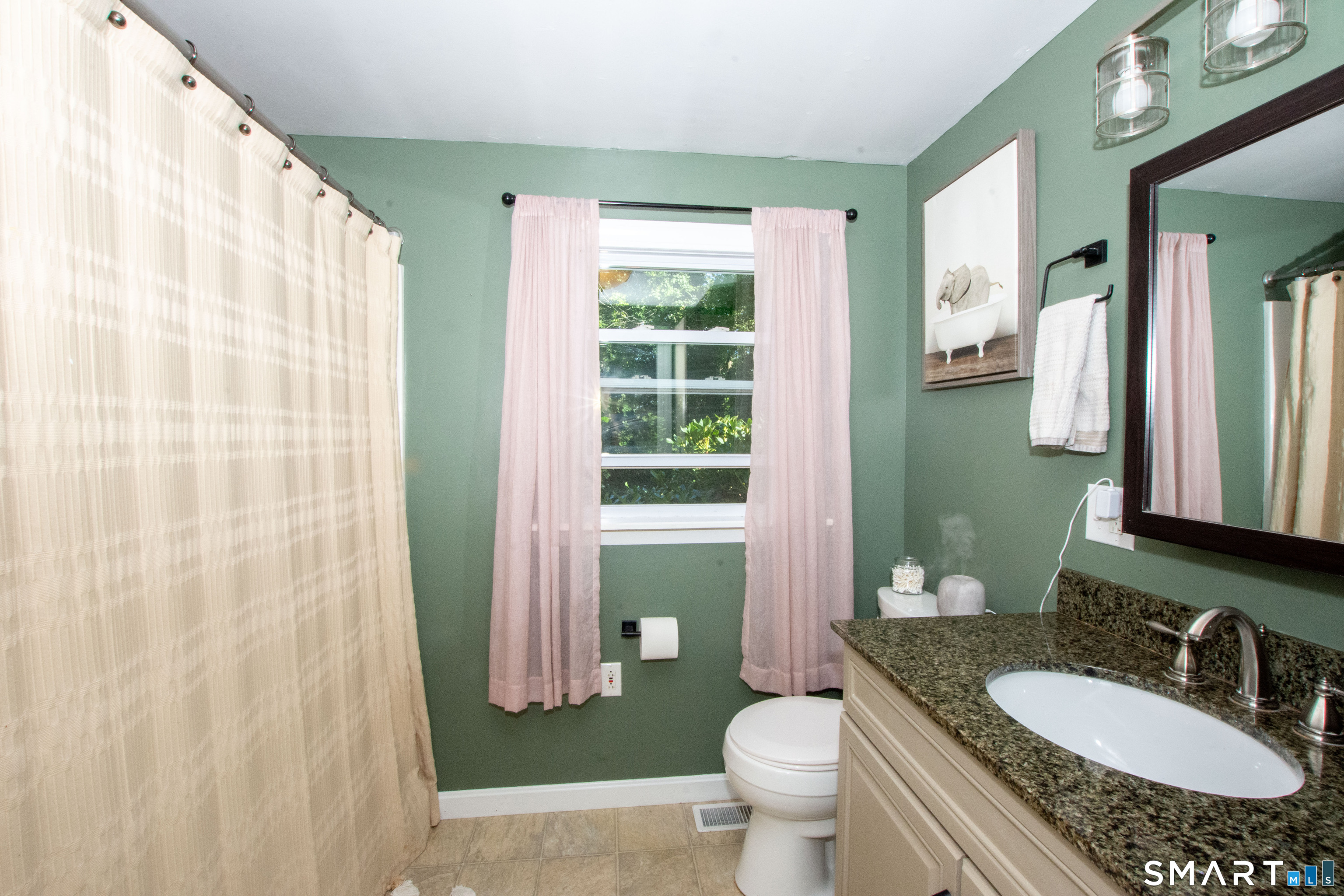 37 Lambert Drive Property Photo 12