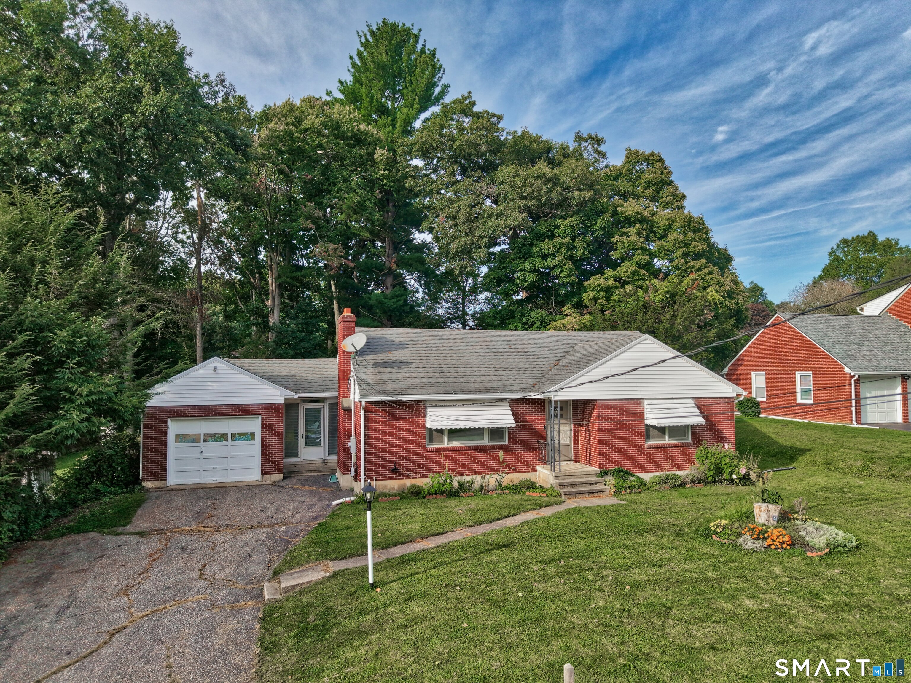 155 Frederick Street Property Photo 3
