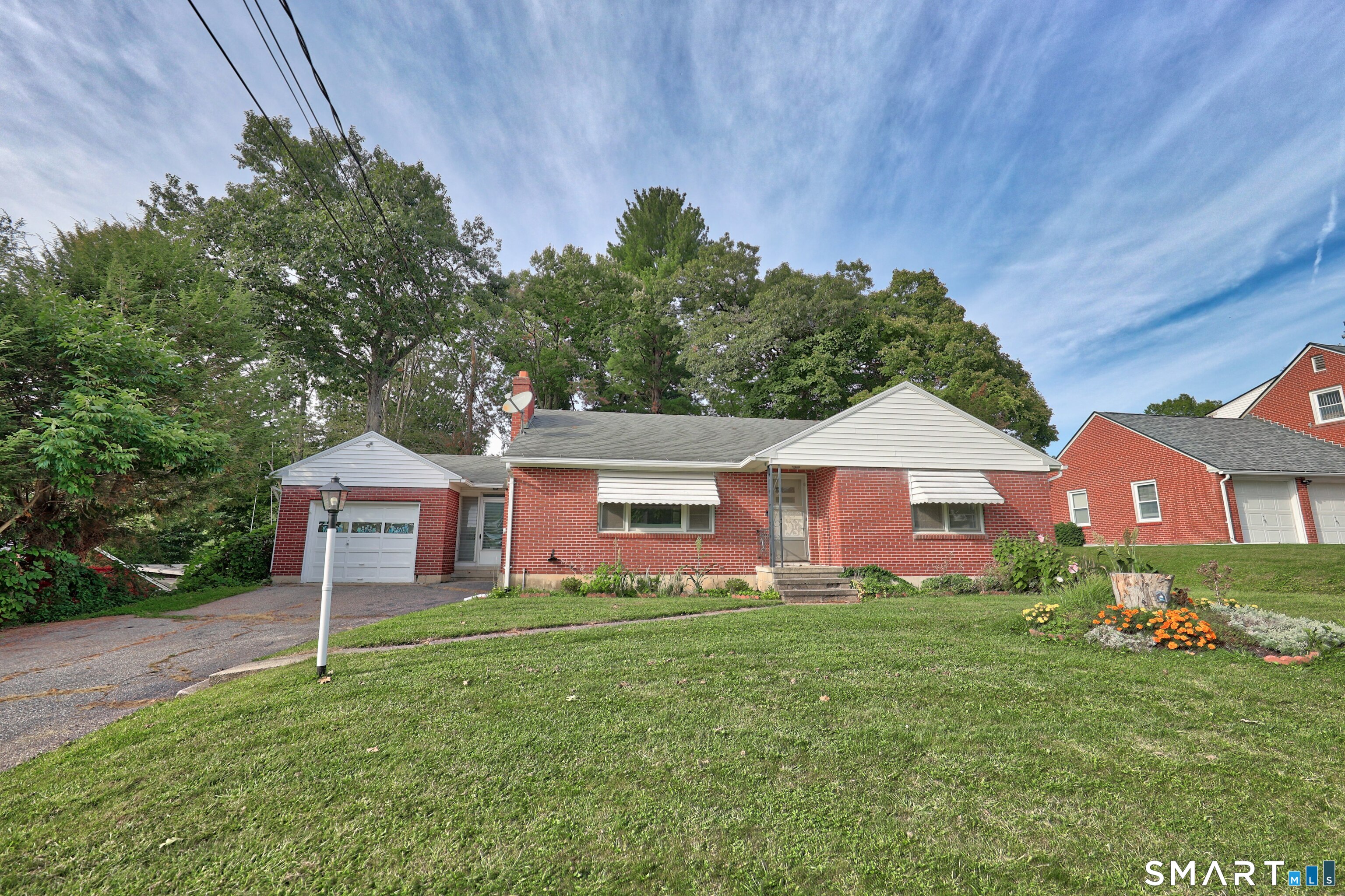 155 Frederick Street Property Photo 4