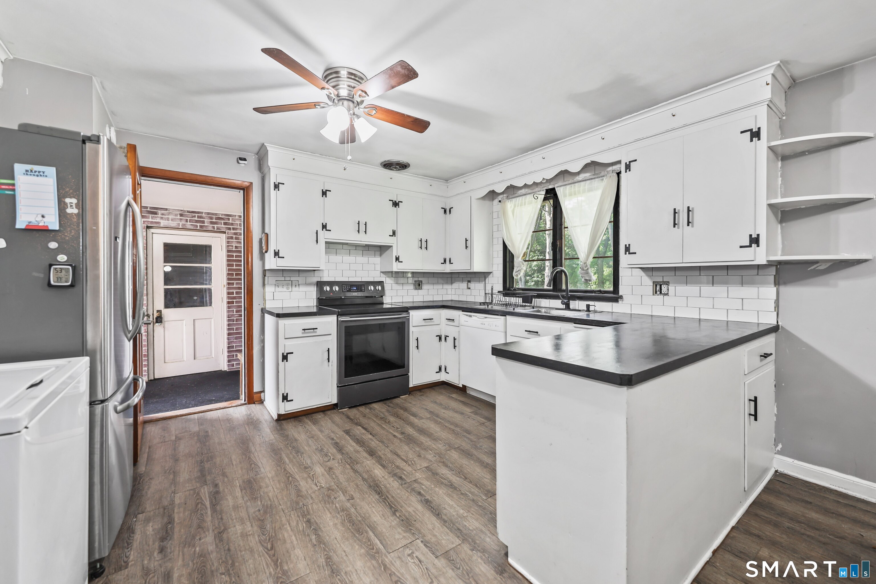 155 Frederick Street Property Photo 12