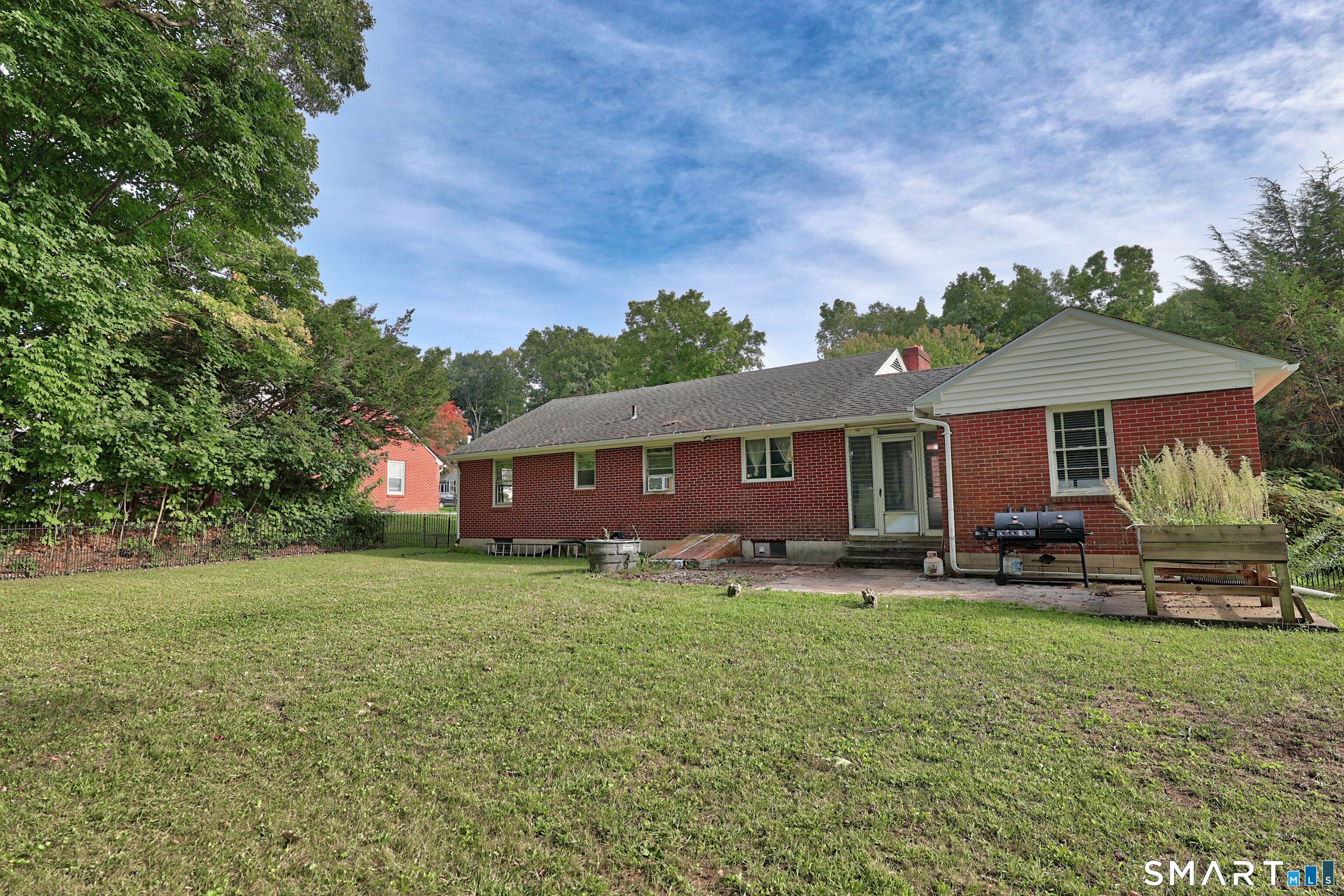 155 Frederick Street Property Photo 35