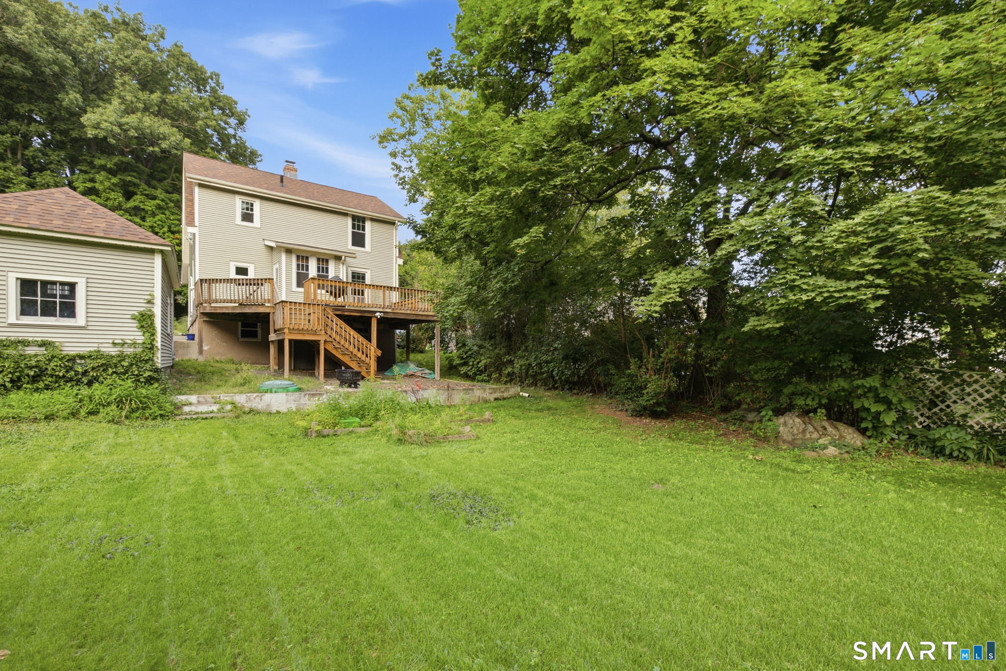 358 Reservoir Avenue Property Photo 6