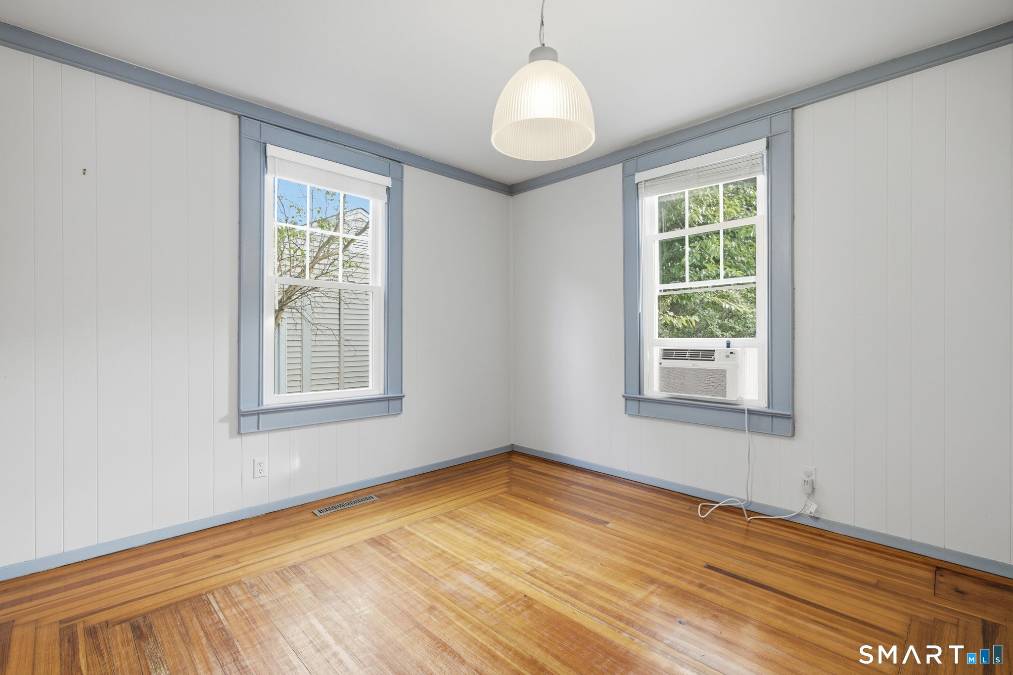 358 Reservoir Avenue Property Photo 13