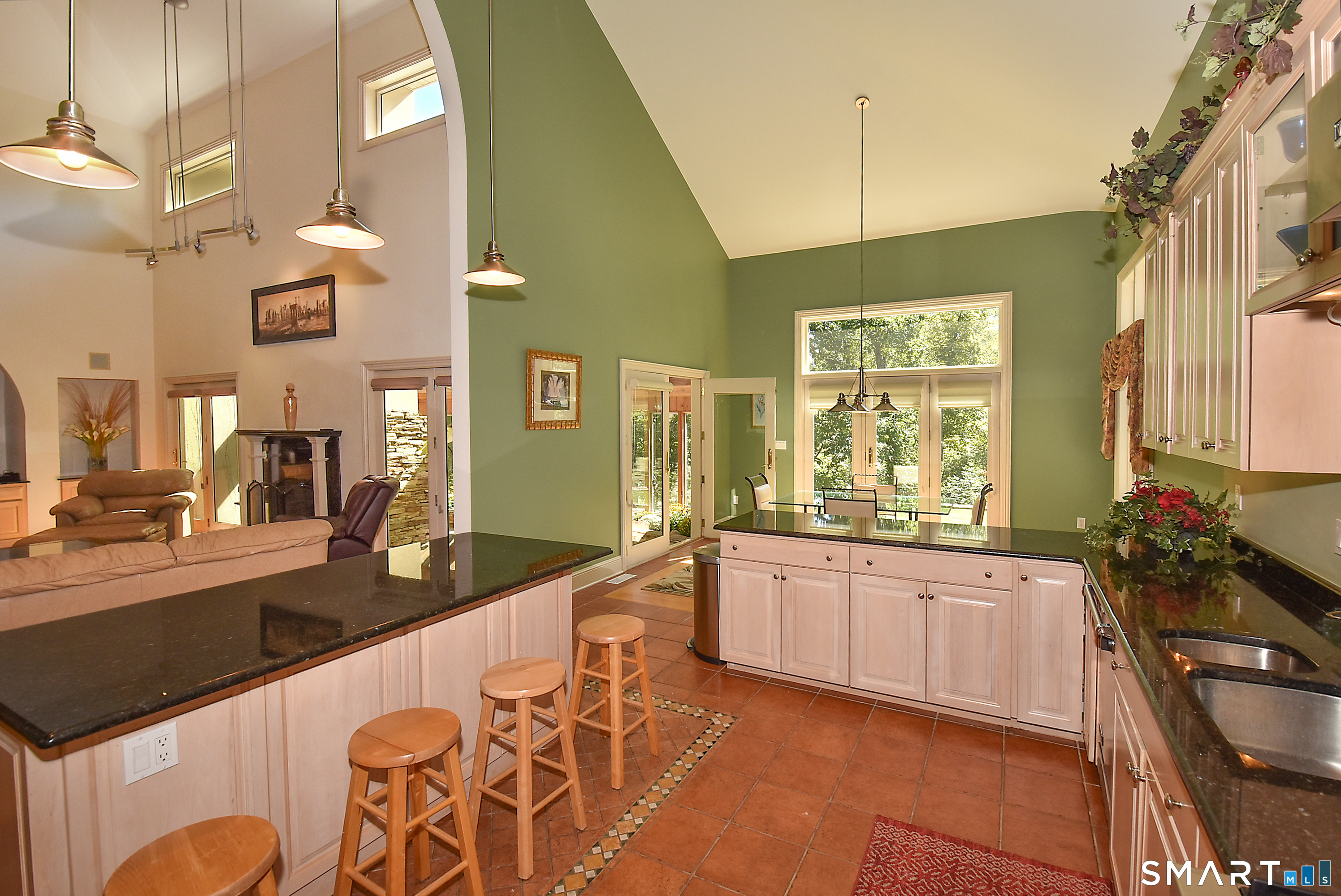 773 Shuttle Meadow Avenue Property Photo 16