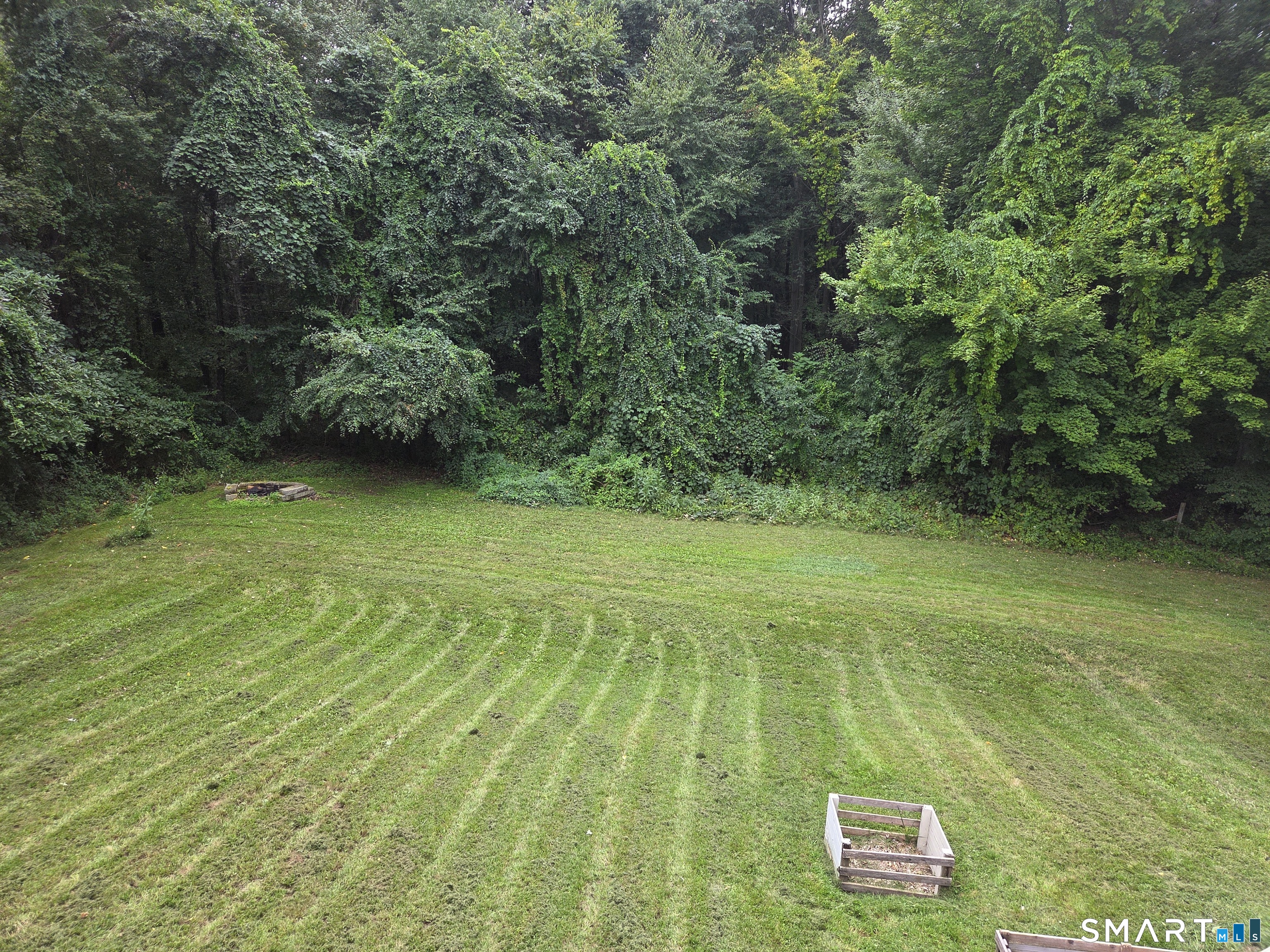 18 Tree Top Lane Property Photo 33