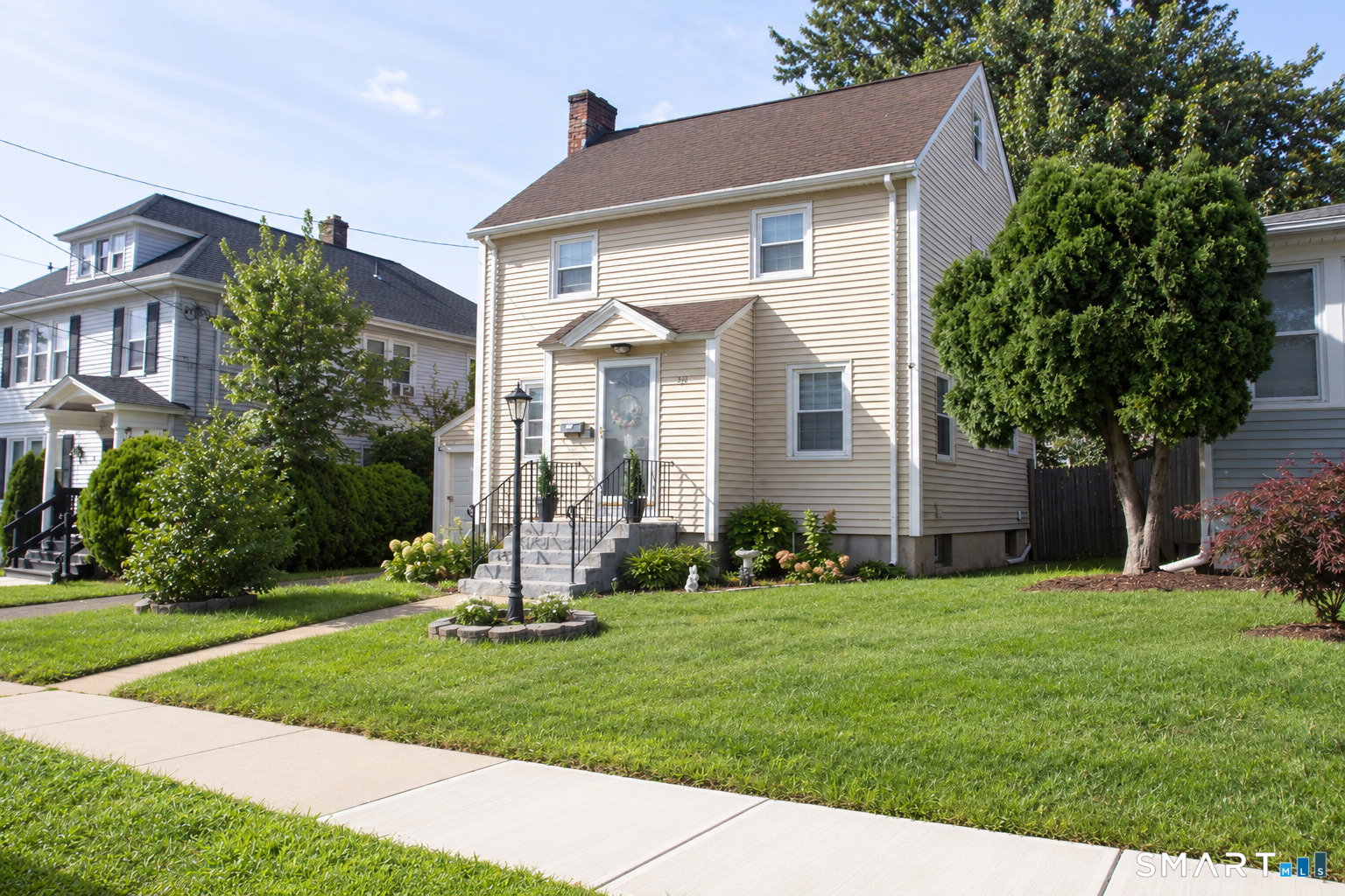 50 Yale Street Property Photo 2