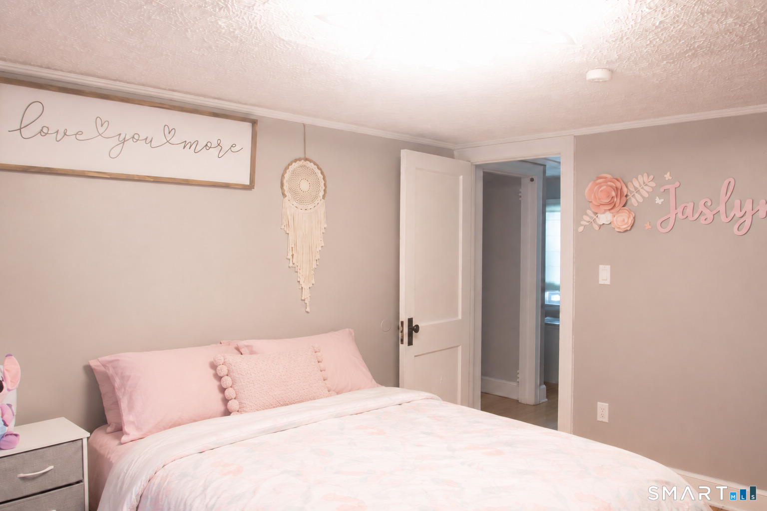 50 Yale Street Property Photo 7