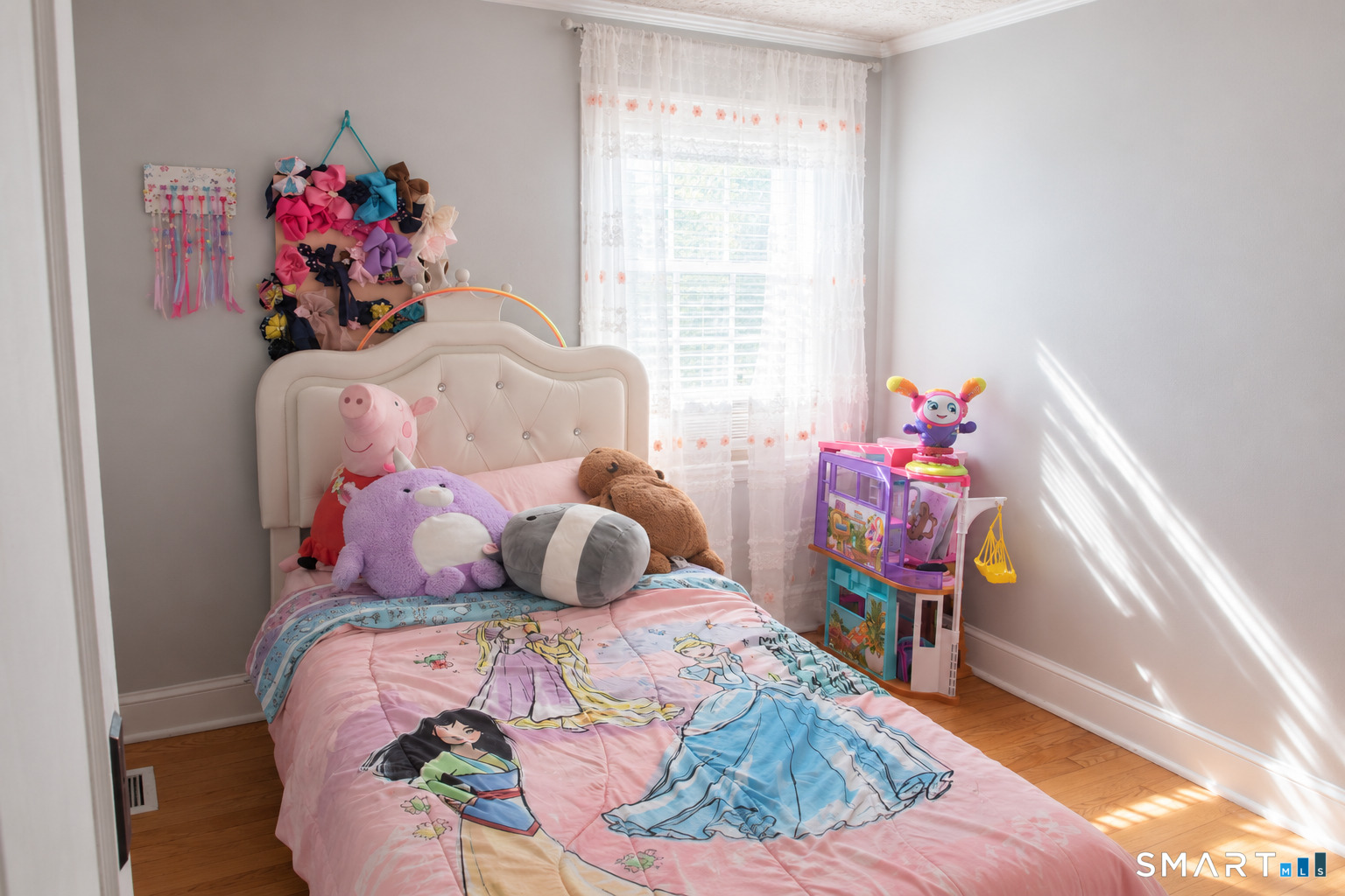 50 Yale Street Property Photo 10