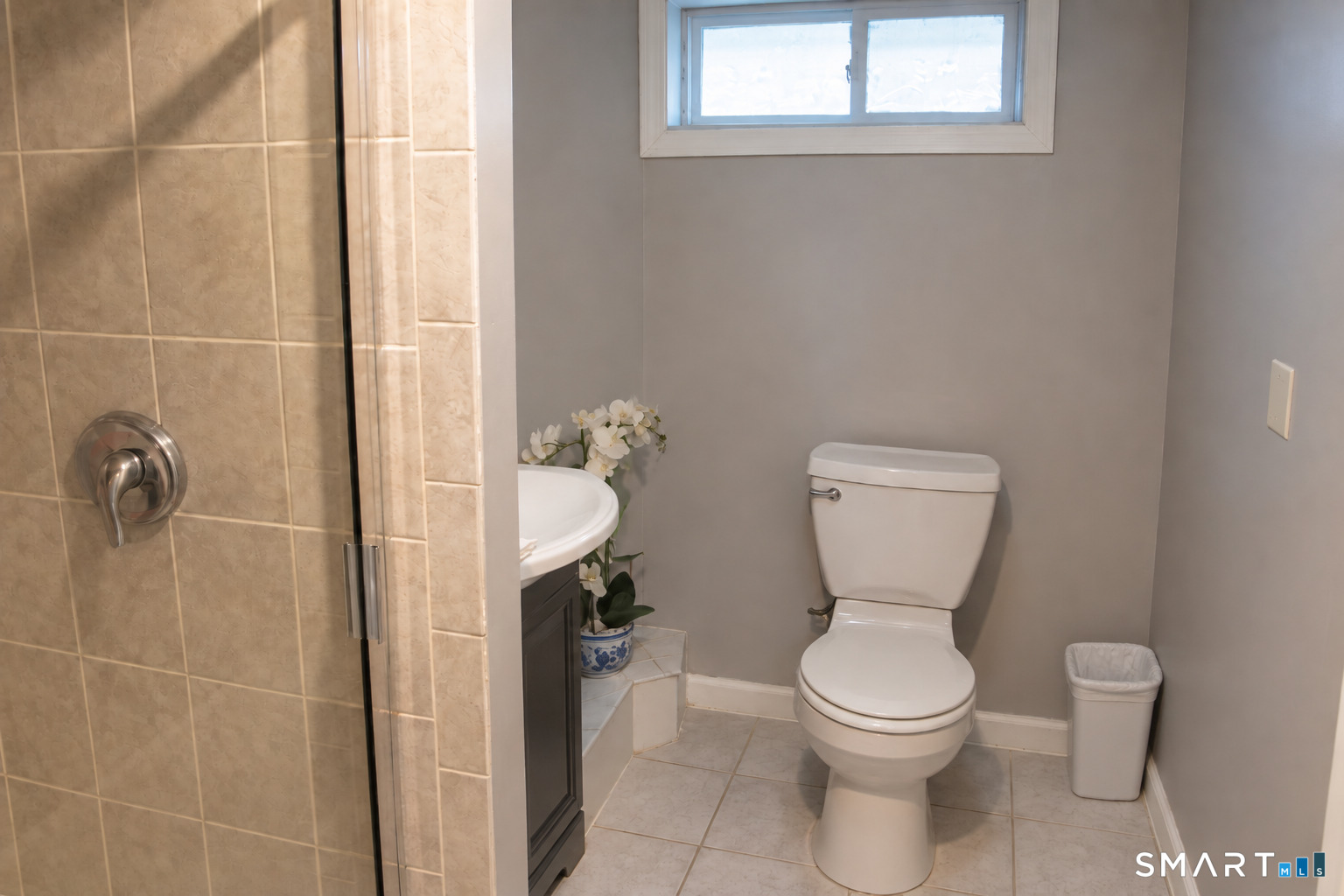 50 Yale Street Property Photo 14