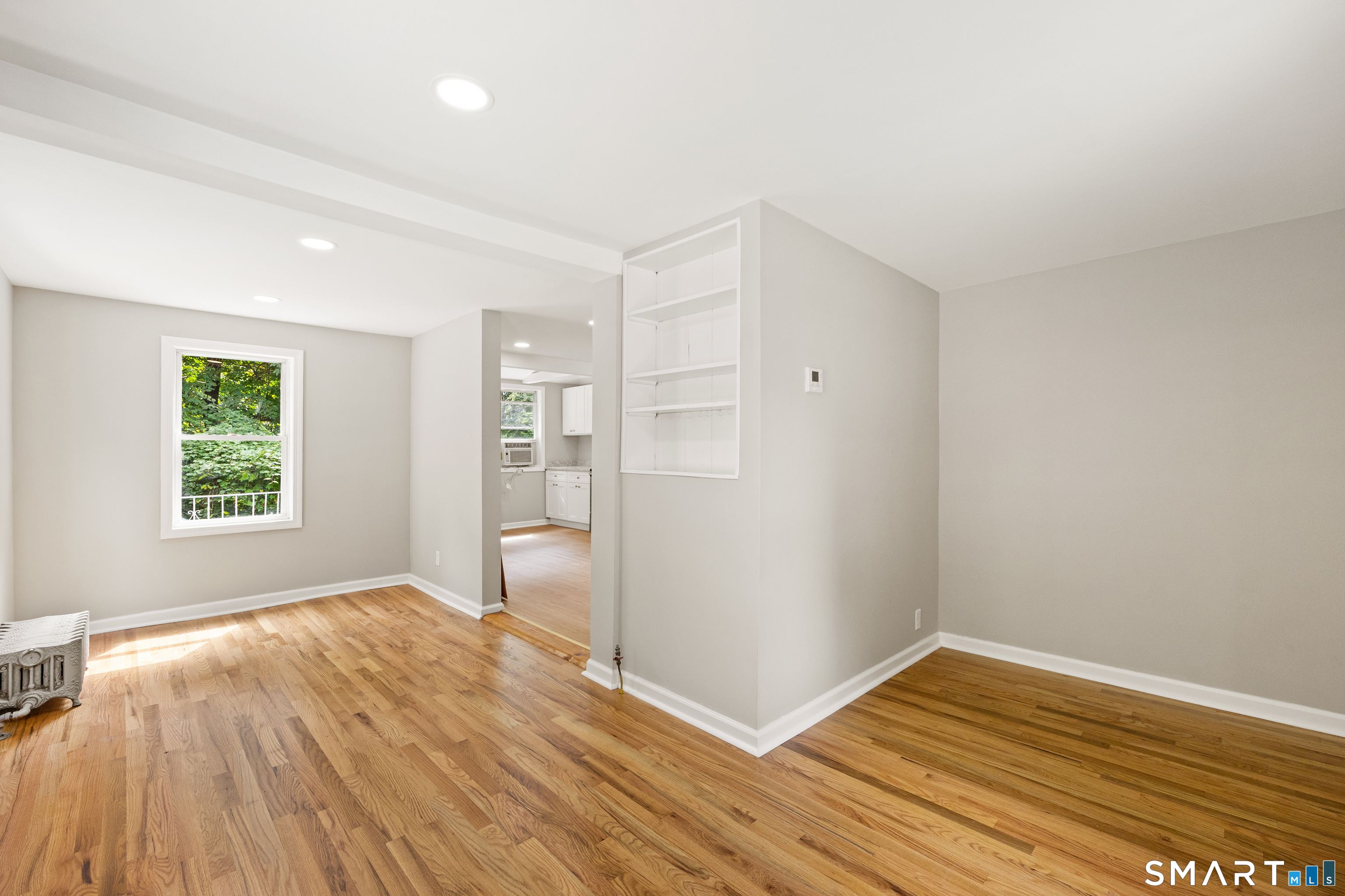 327 Steinmann Avenue Property Photo 10