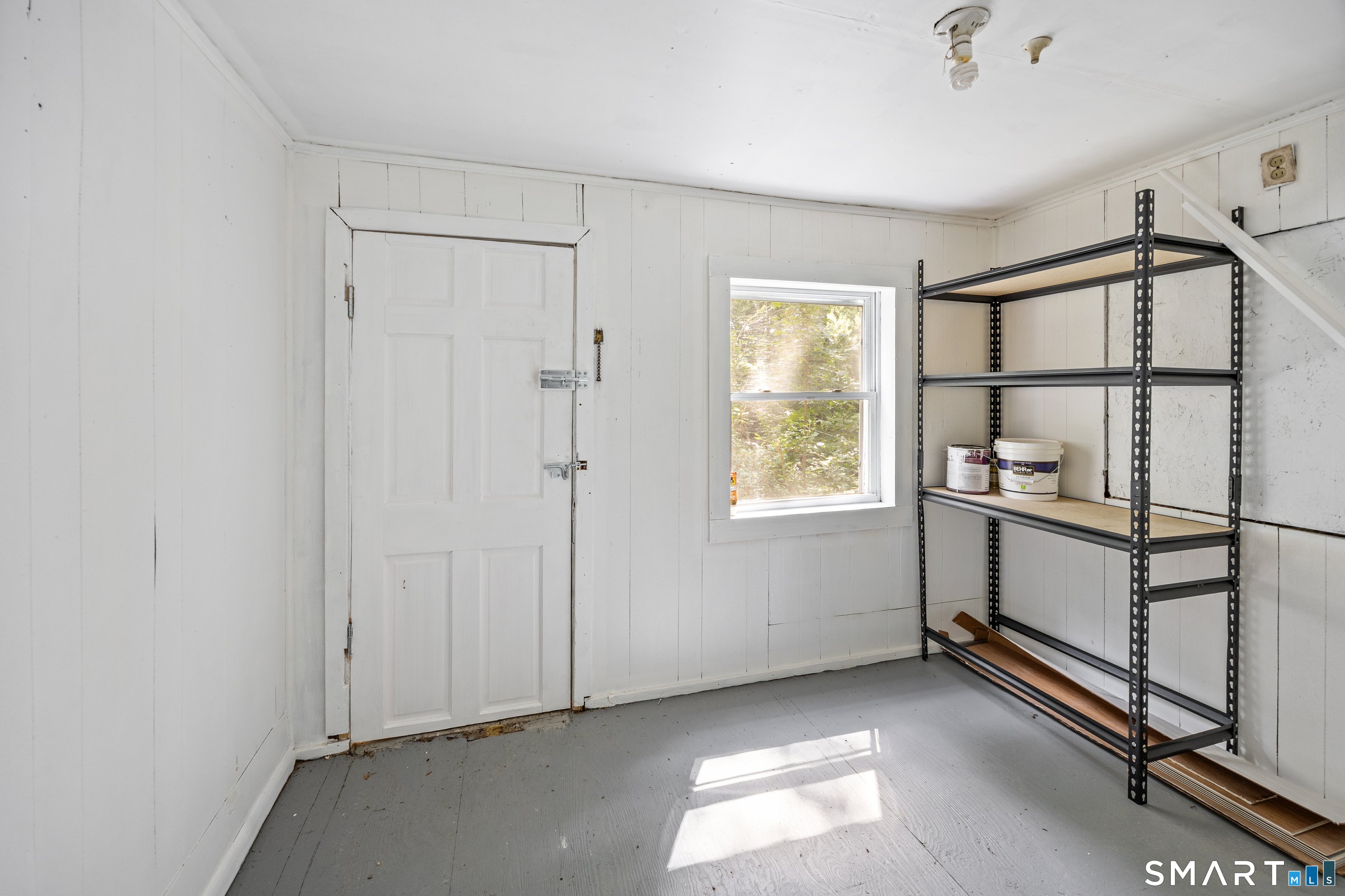 327 Steinmann Avenue Property Photo 20