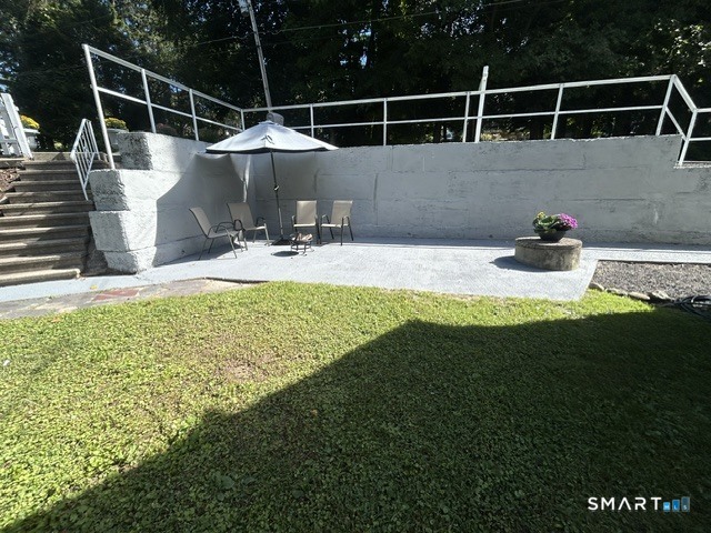 327 Steinmann Avenue Property Photo 25