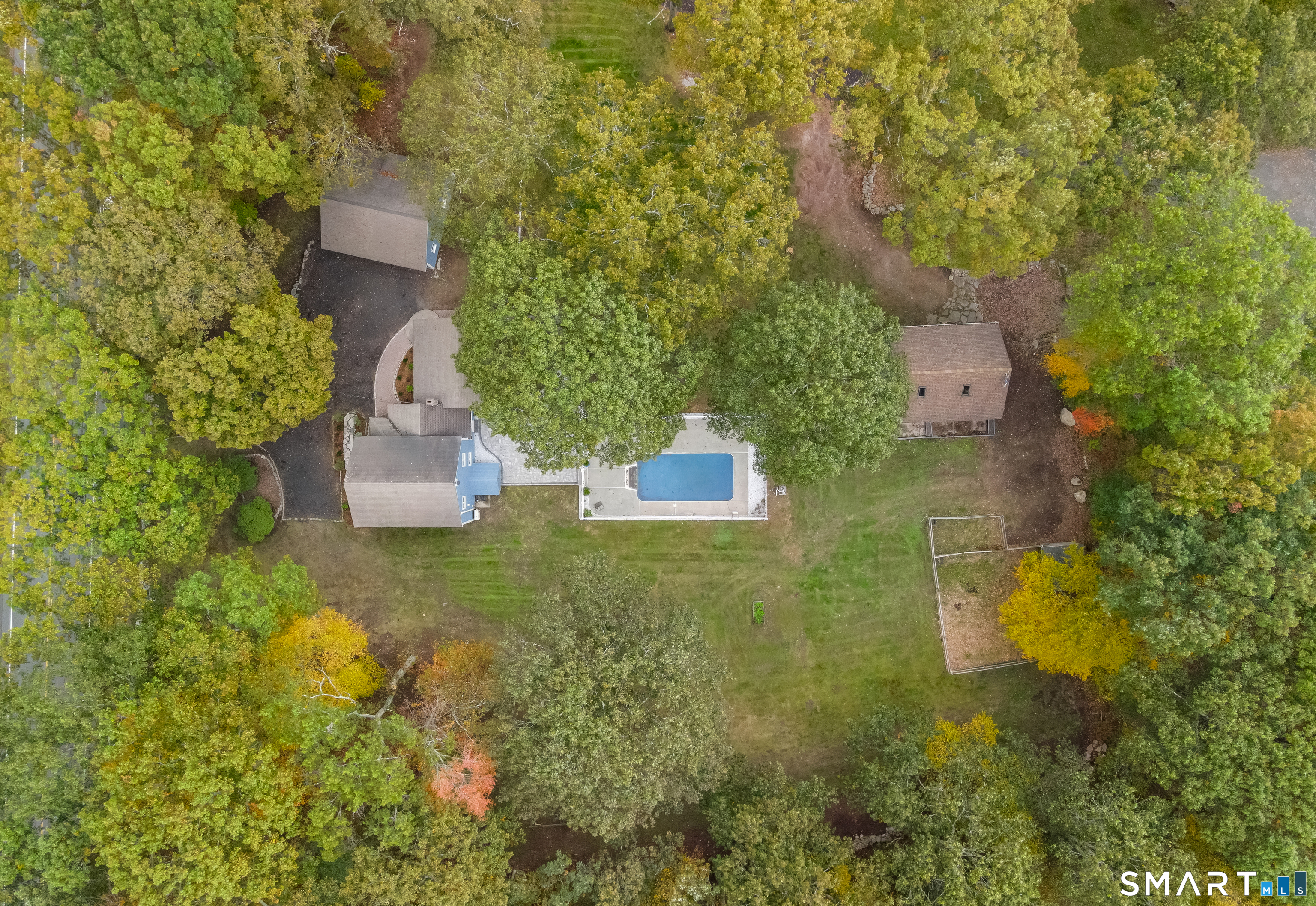 882 Killingworth Road Property Photo 4