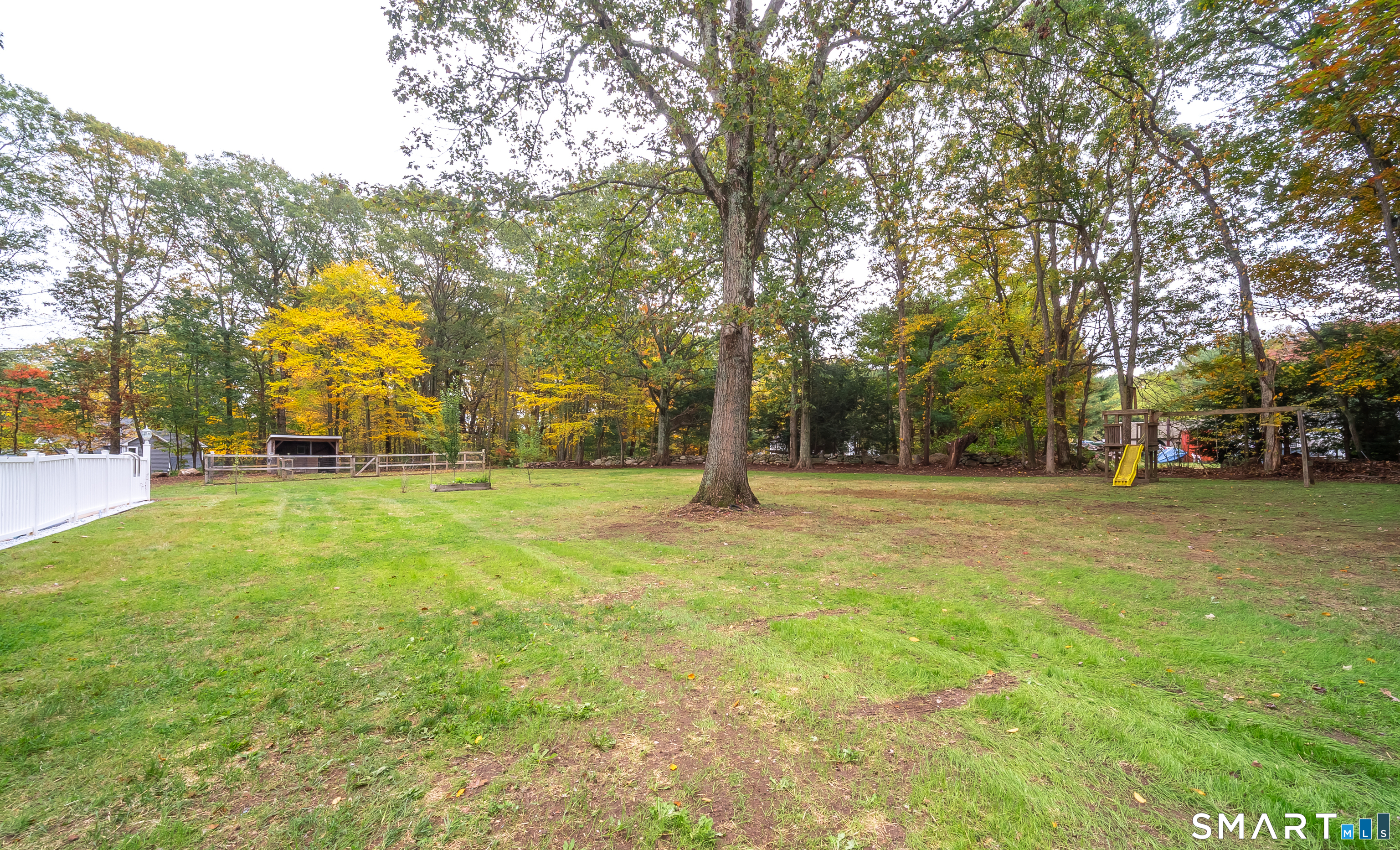 882 Killingworth Road Property Photo 6