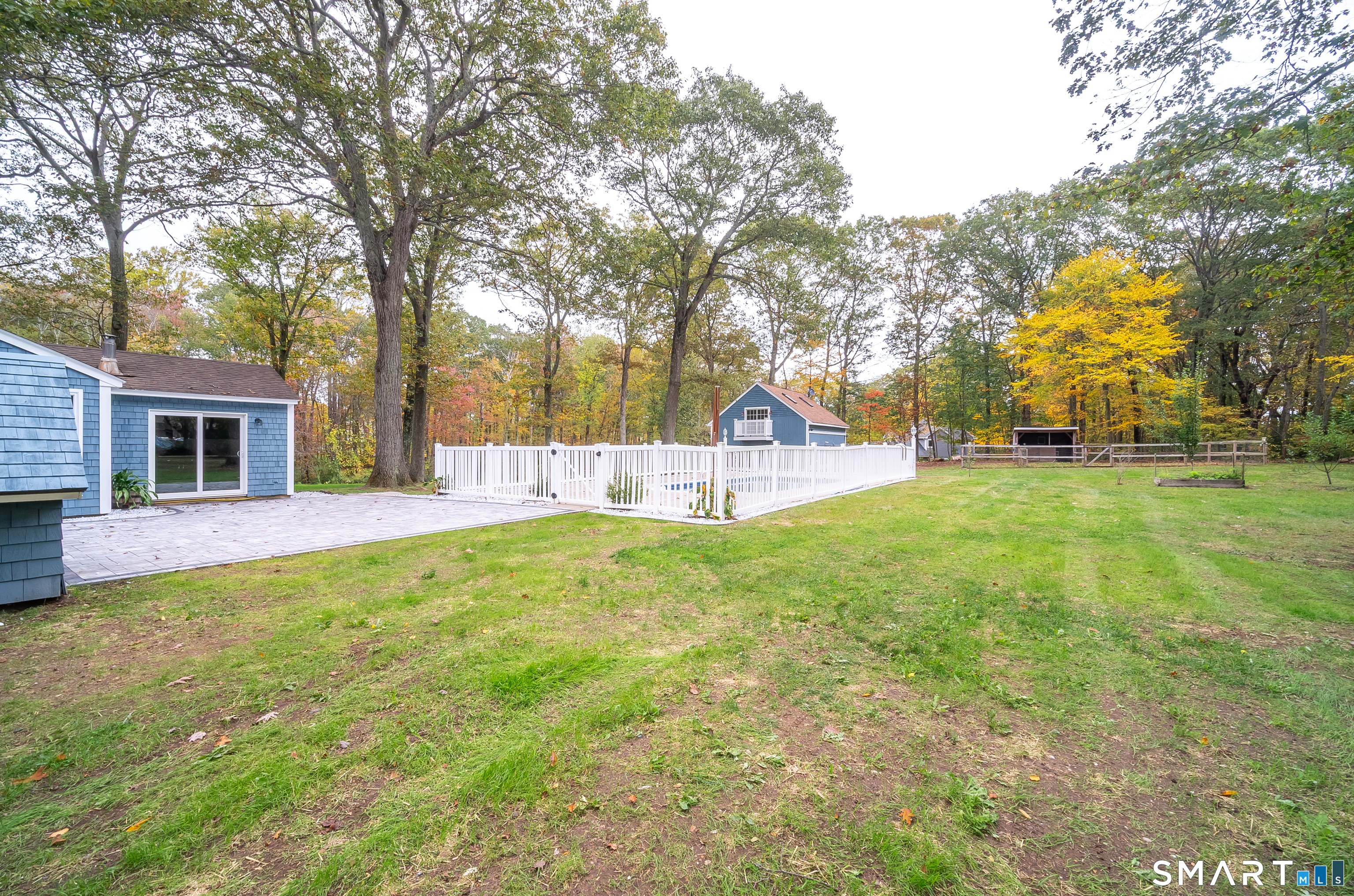 882 Killingworth Road Property Photo 7