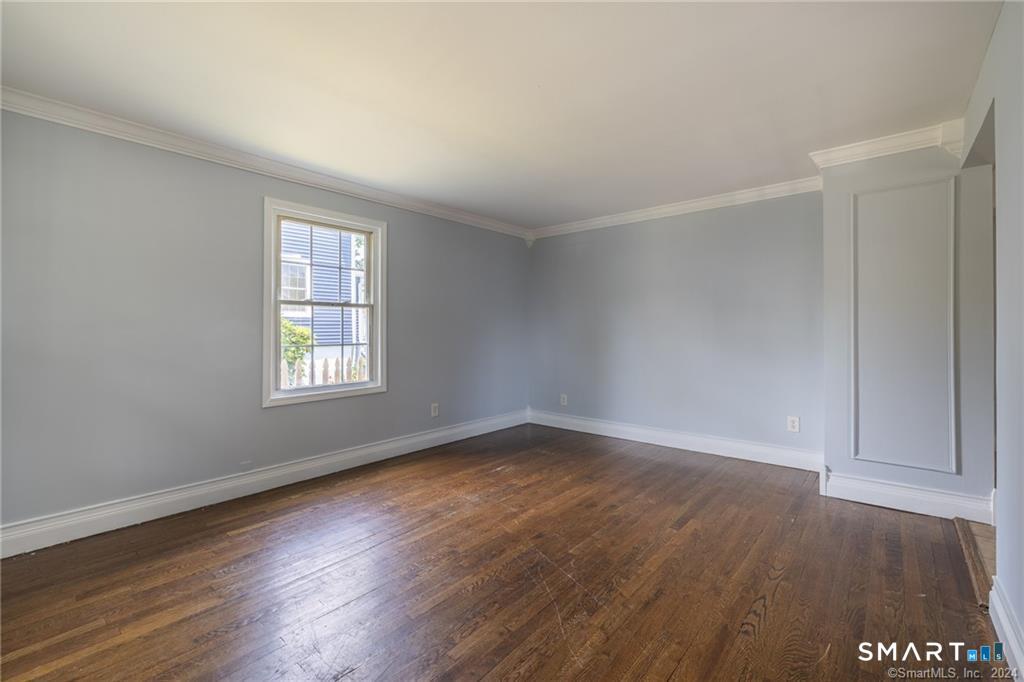 480 Ezra Street Property Photo 3